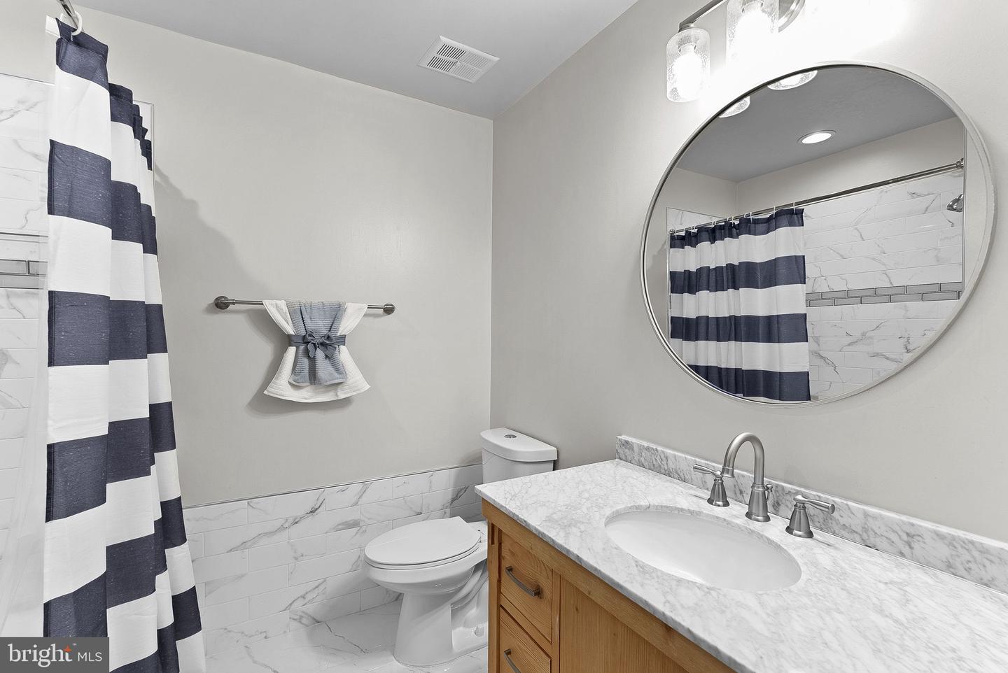 4628 SAND ROCK LN, CHANTILLY, Virginia 20151, 4 Bedrooms Bedrooms, ,2 BathroomsBathrooms,Residential,For sale,4628 SAND ROCK LN,VAFX2238212 MLS # VAFX2238212
