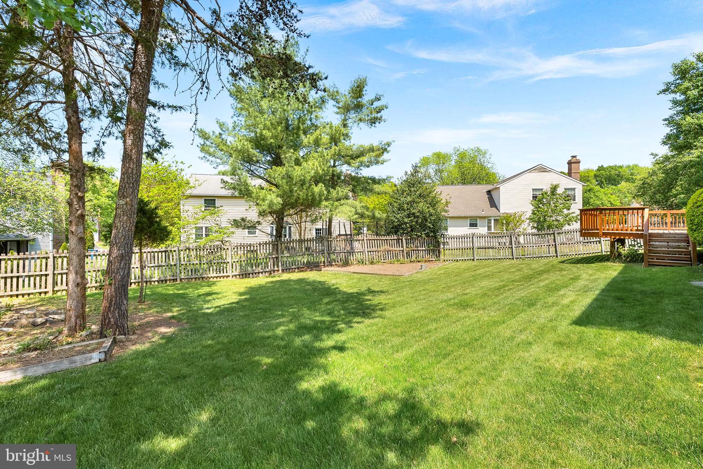 4628 SAND ROCK LN, CHANTILLY, Virginia 20151, 4 Bedrooms Bedrooms, ,2 BathroomsBathrooms,Residential,For sale,4628 SAND ROCK LN,VAFX2238212 MLS # VAFX2238212
