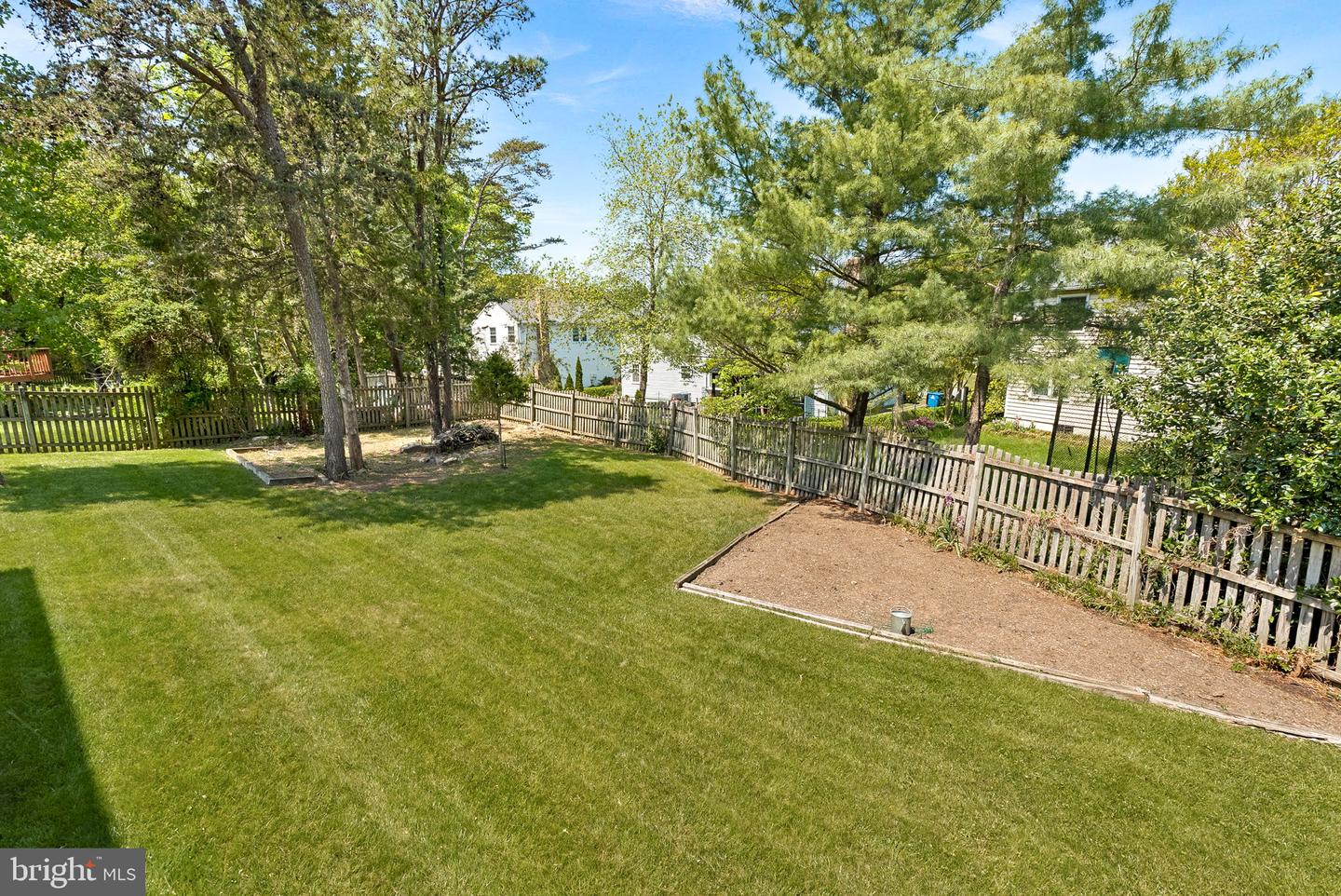 4628 SAND ROCK LN, CHANTILLY, Virginia 20151, 4 Bedrooms Bedrooms, ,2 BathroomsBathrooms,Residential,For sale,4628 SAND ROCK LN,VAFX2238212 MLS # VAFX2238212
