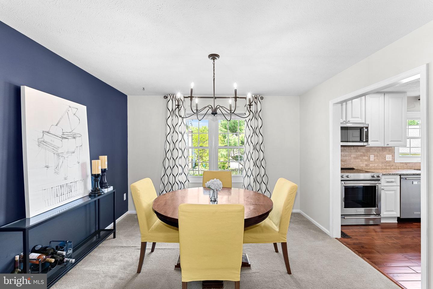 4628 SAND ROCK LN, CHANTILLY, Virginia 20151, 4 Bedrooms Bedrooms, ,2 BathroomsBathrooms,Residential,For sale,4628 SAND ROCK LN,VAFX2238212 MLS # VAFX2238212