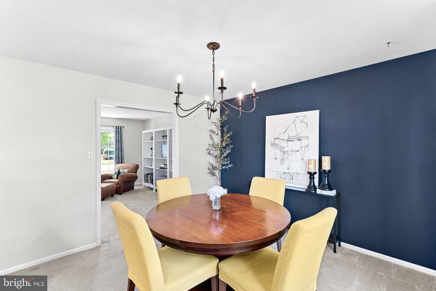 4628 SAND ROCK LN, CHANTILLY, Virginia 20151, 4 Bedrooms Bedrooms, ,2 BathroomsBathrooms,Residential,For sale,4628 SAND ROCK LN,VAFX2238212 MLS # VAFX2238212