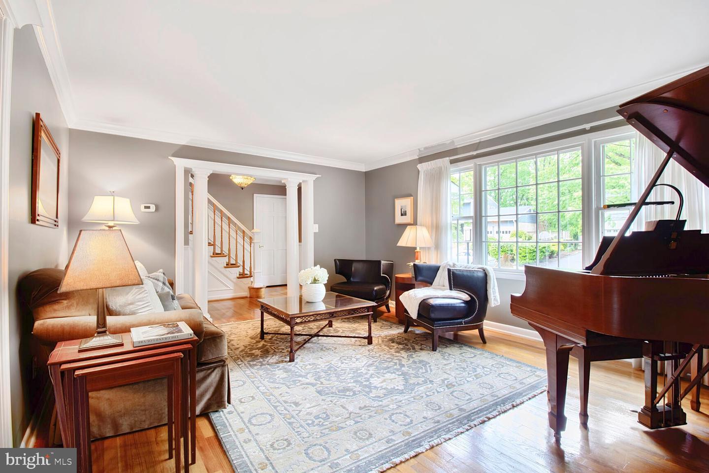 5918 SHERBORN LN, SPRINGFIELD, Virginia 22152, 5 Bedrooms Bedrooms, 3 Rooms Rooms,3 BathroomsBathrooms,Residential,For sale,5918 SHERBORN LN,VAFX2238366 MLS # VAFX2238366