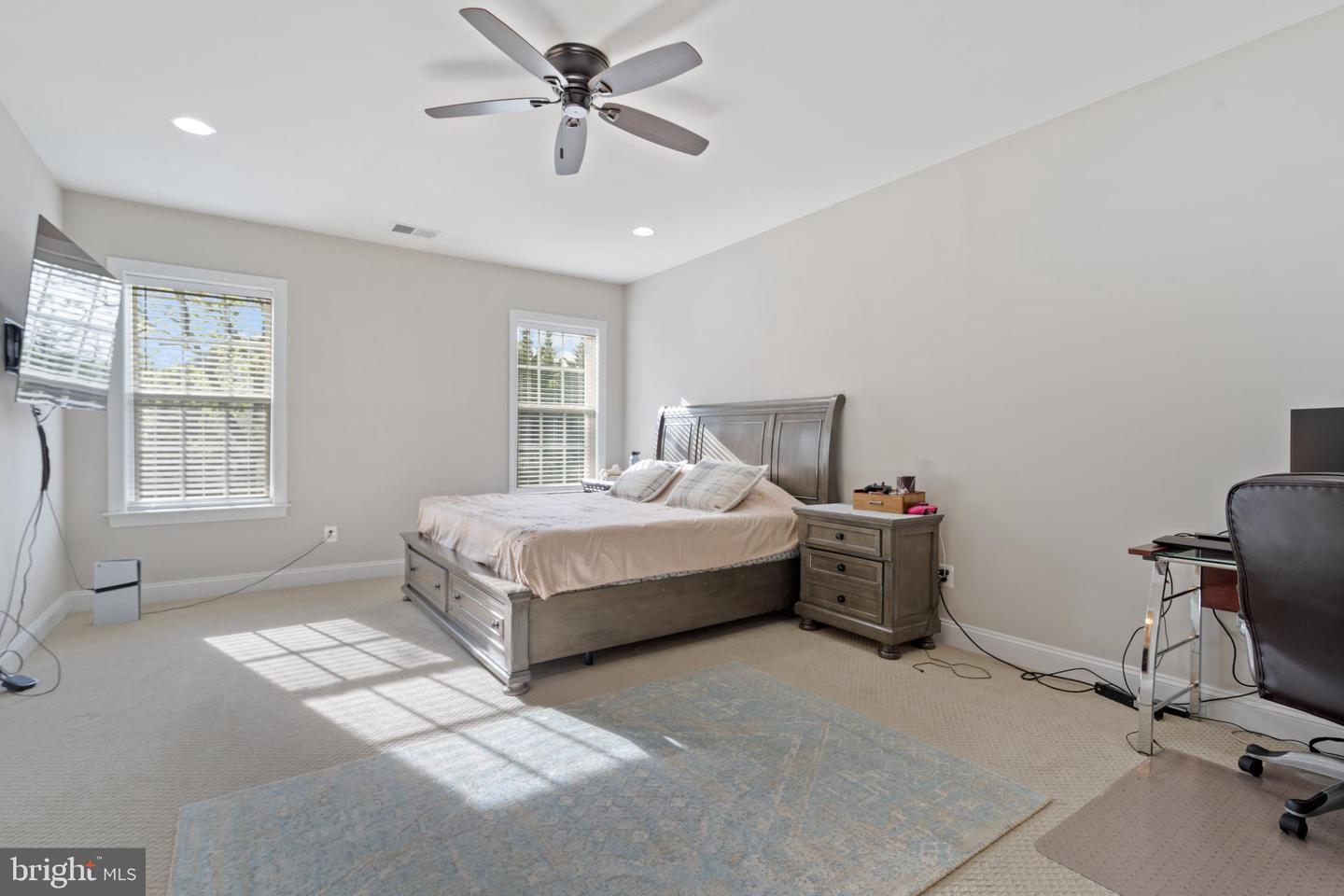 7018 CENTREVILLE RD, CENTREVILLE, Virginia 20121, 5 Bedrooms Bedrooms, ,5 BathroomsBathrooms,Residential,For sale,7018 CENTREVILLE RD,VAFX2238226 MLS # VAFX2238226