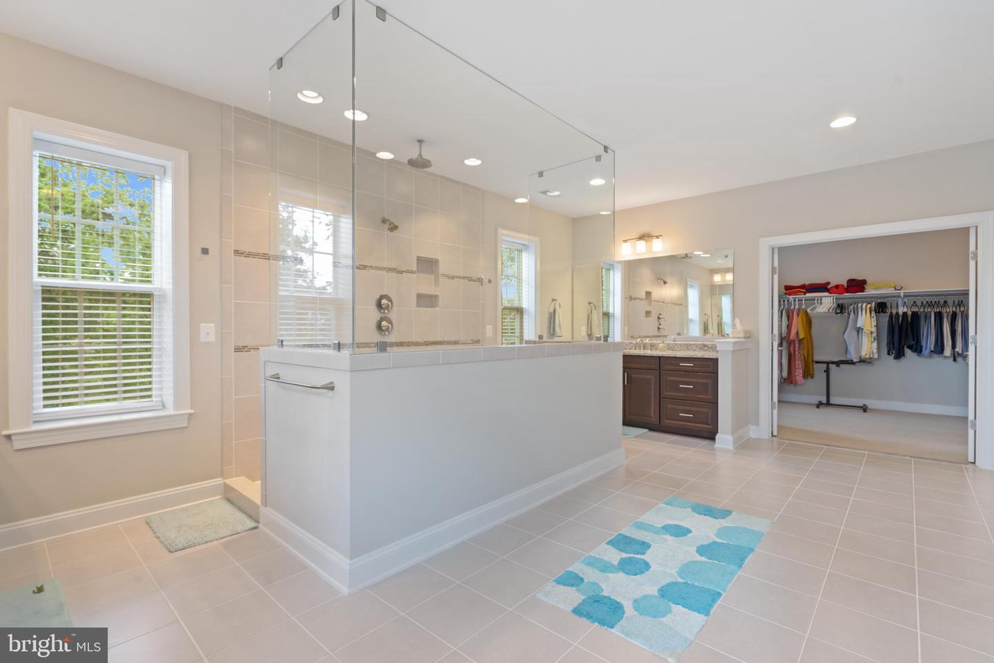 7018 CENTREVILLE RD, CENTREVILLE, Virginia 20121, 5 Bedrooms Bedrooms, ,5 BathroomsBathrooms,Residential,For sale,7018 CENTREVILLE RD,VAFX2238226 MLS # VAFX2238226