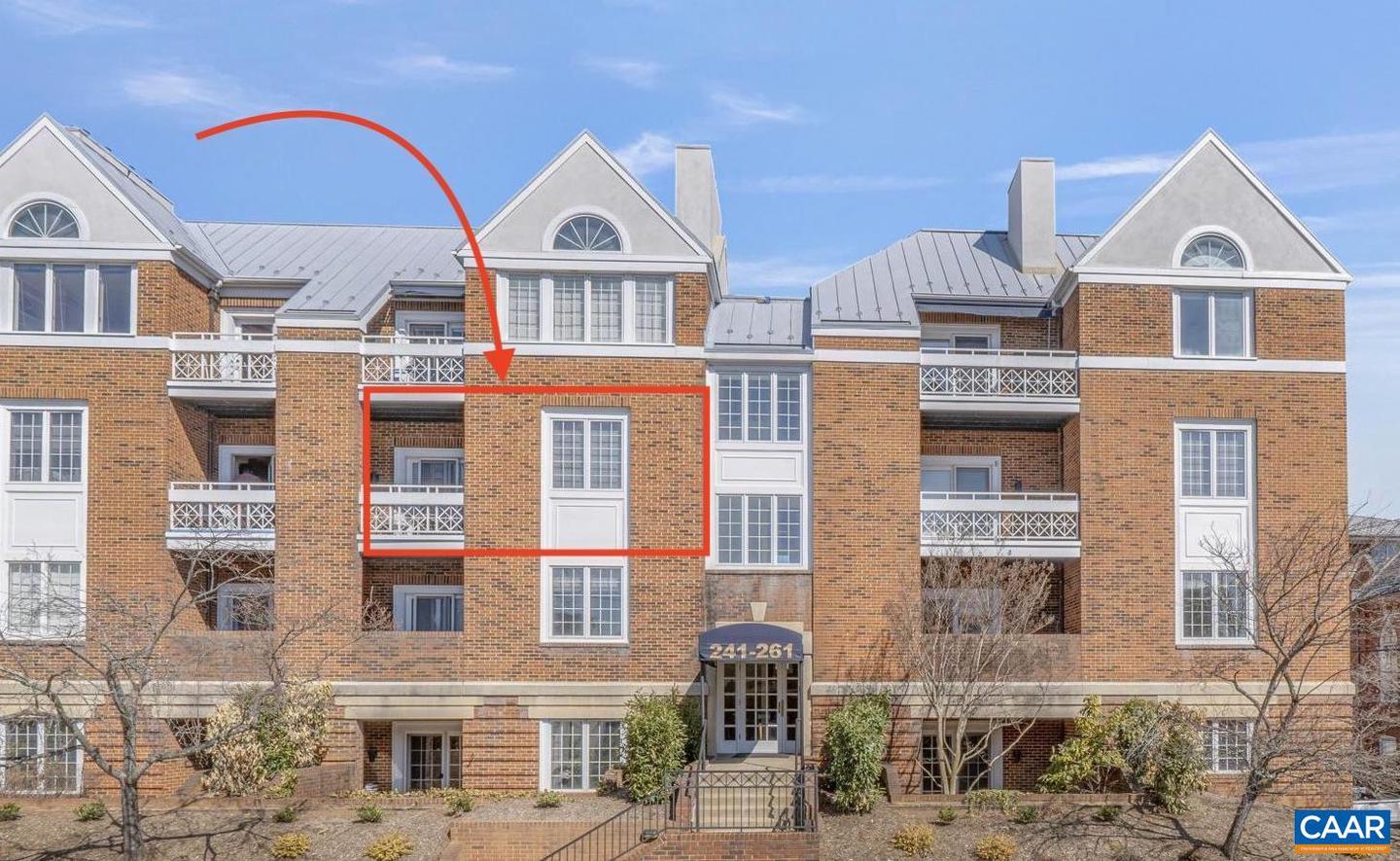 253 EAST JEFFERSON ST, CHARLOTTESVILLE, Virginia 22902, 2 Bedrooms Bedrooms, ,2 BathroomsBathrooms,Residential,For sale,253 EAST JEFFERSON ST,663998 MLS # 663998