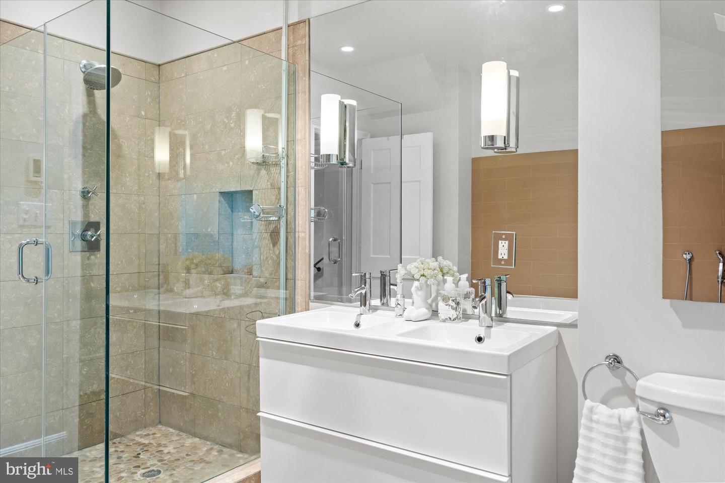2871 AUDUBON TER NW, WASHINGTON, District Of Columbia 20008, 5 Bedrooms Bedrooms, ,4 BathroomsBathrooms,Residential,For sale,2871 AUDUBON TER NW,DCDC2198766 MLS # DCDC2198766