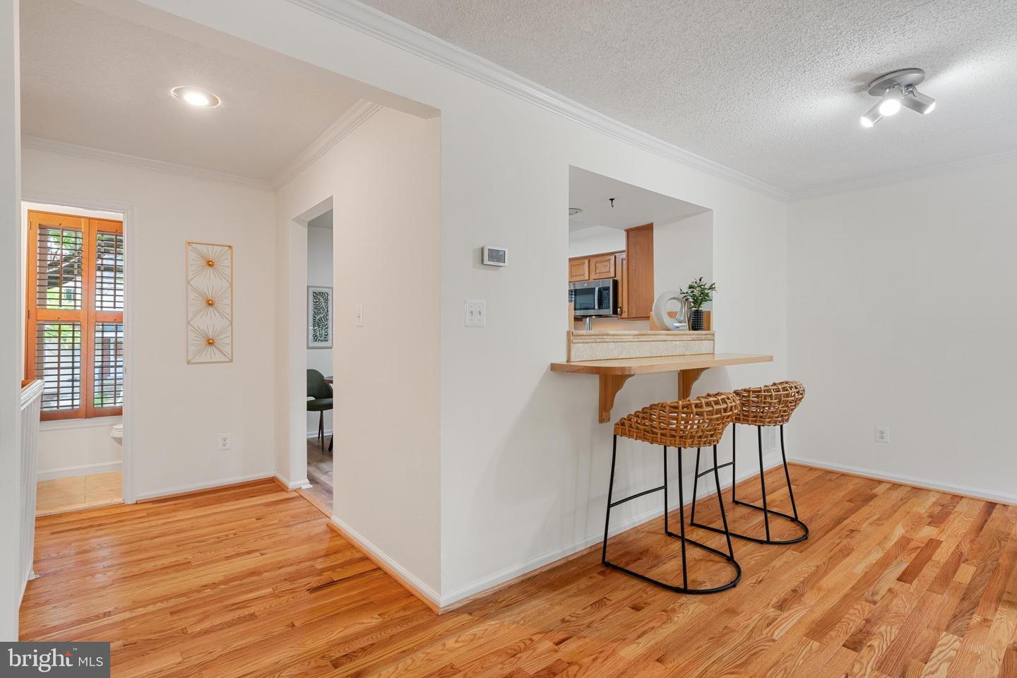 37 S FLOYD ST, ALEXANDRIA, Virginia 22304, 3 Bedrooms Bedrooms, ,2 BathroomsBathrooms,Residential,For sale,37 S FLOYD ST,VAAX2044886 MLS # VAAX2044886