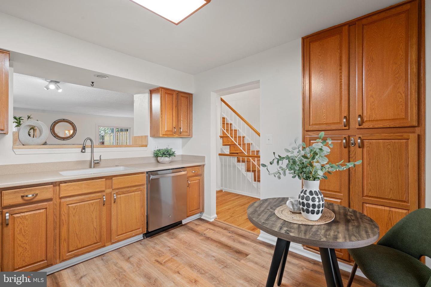 37 S FLOYD ST, ALEXANDRIA, Virginia 22304, 3 Bedrooms Bedrooms, ,2 BathroomsBathrooms,Residential,For sale,37 S FLOYD ST,VAAX2044886 MLS # VAAX2044886