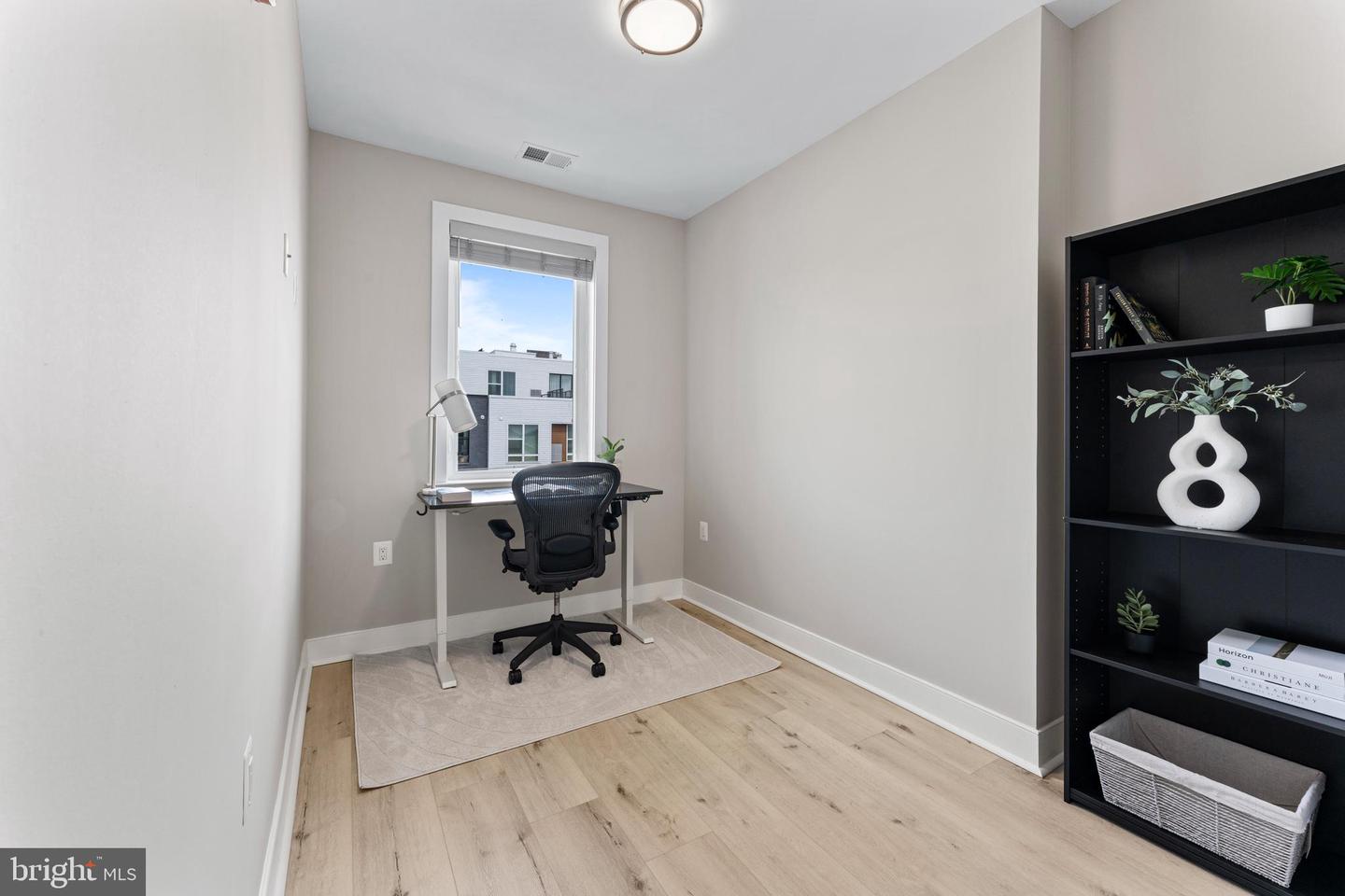 818 KENNEDY ST NW #9, WASHINGTON, District Of Columbia 20011, 2 Bedrooms Bedrooms, ,1 BathroomBathrooms,Residential,For sale,818 KENNEDY ST NW #9,DCDC2198812 MLS # DCDC2198812