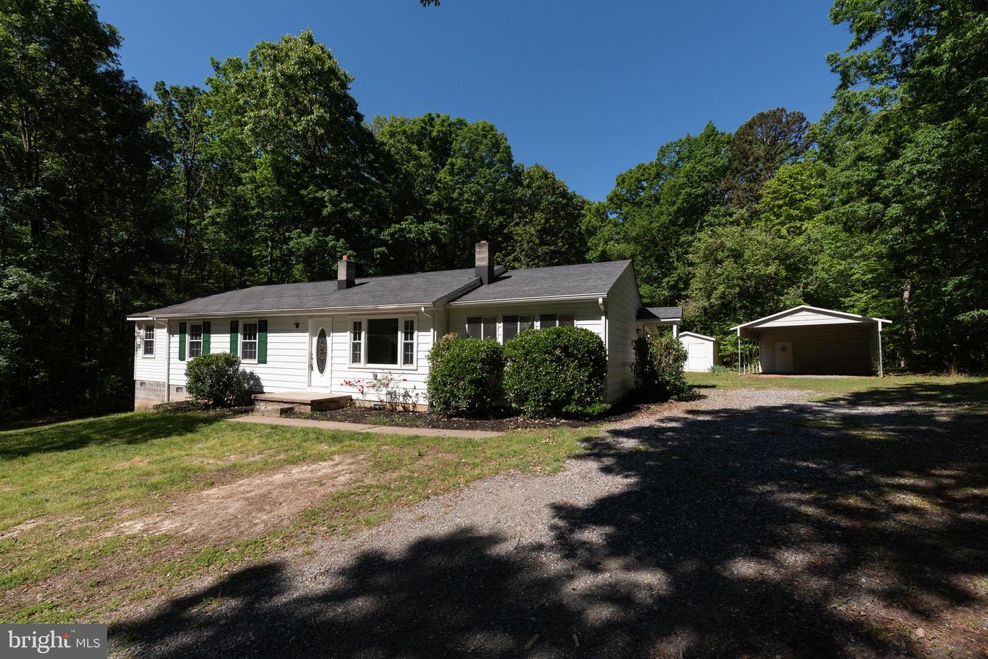 115 THOMASSON RD, LOUISA, Virginia 23093, 3 Bedrooms Bedrooms, ,2 BathroomsBathrooms,Residential,For sale,115 THOMASSON RD,VALA2007790 MLS # VALA2007790