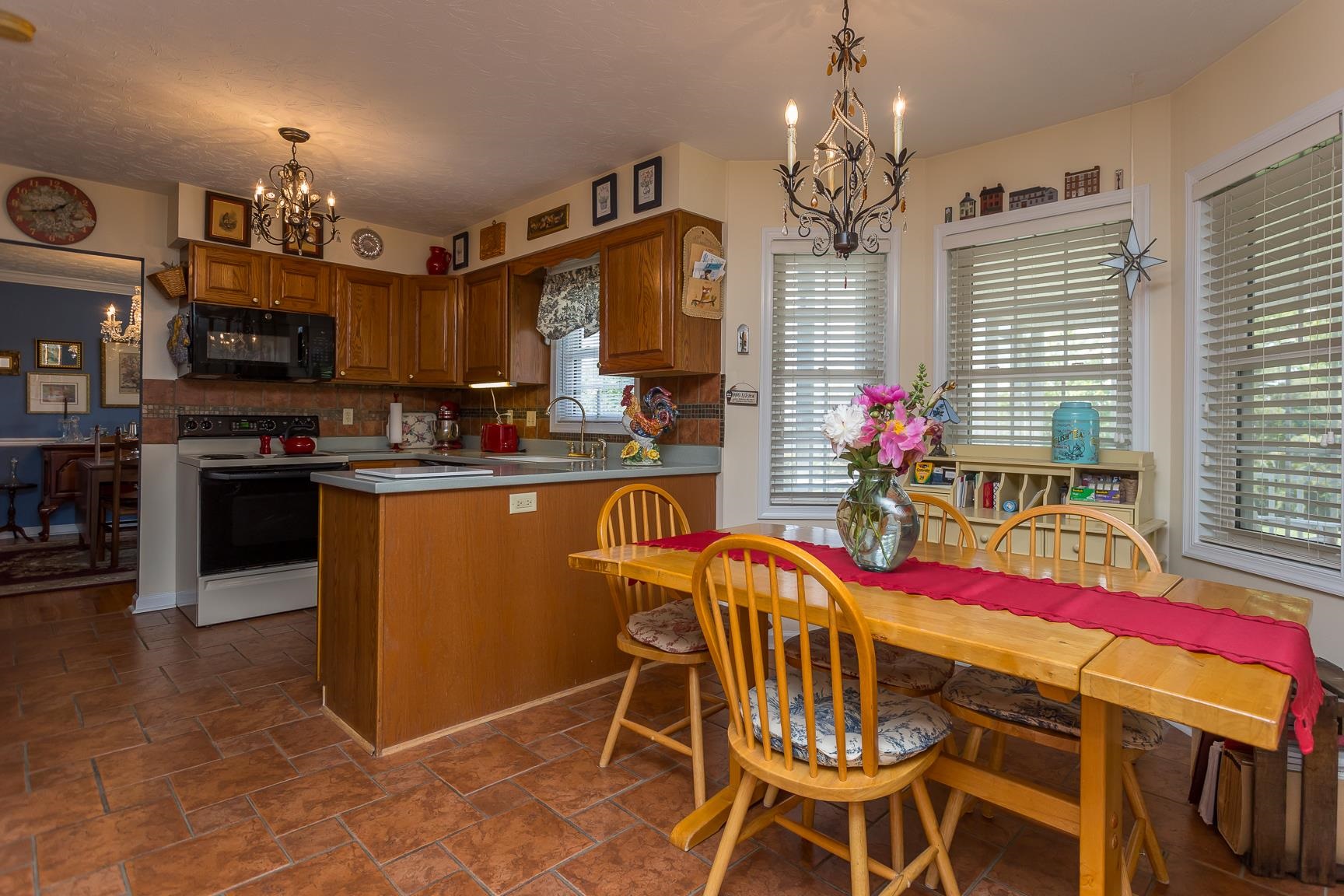 5811 FOXCROFT DR, ROCKINGHAM, Virginia 22801, 4 Bedrooms Bedrooms, ,2 BathroomsBathrooms,Residential,5811 FOXCROFT DR,664362 MLS # 664362