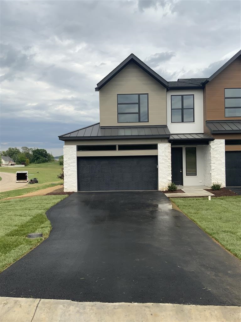 111 HAXBY CT, ROCKINGHAM, Virginia 22801, 3 Bedrooms Bedrooms, ,2 BathroomsBathrooms,Residential,111 HAXBY CT,664364 MLS # 664364