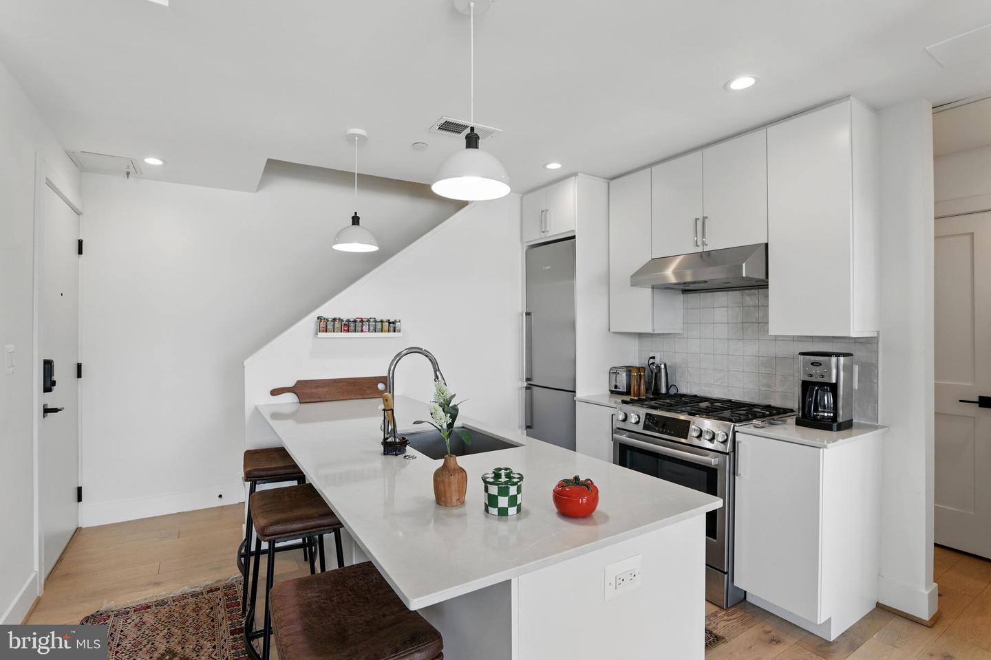 2905 GEORGIA AVE NW #403, WASHINGTON, District Of Columbia 20001, 2 Bedrooms Bedrooms, ,2 BathroomsBathrooms,Residential,For sale,2905 GEORGIA AVE NW #403,DCDC2198894 MLS # DCDC2198894