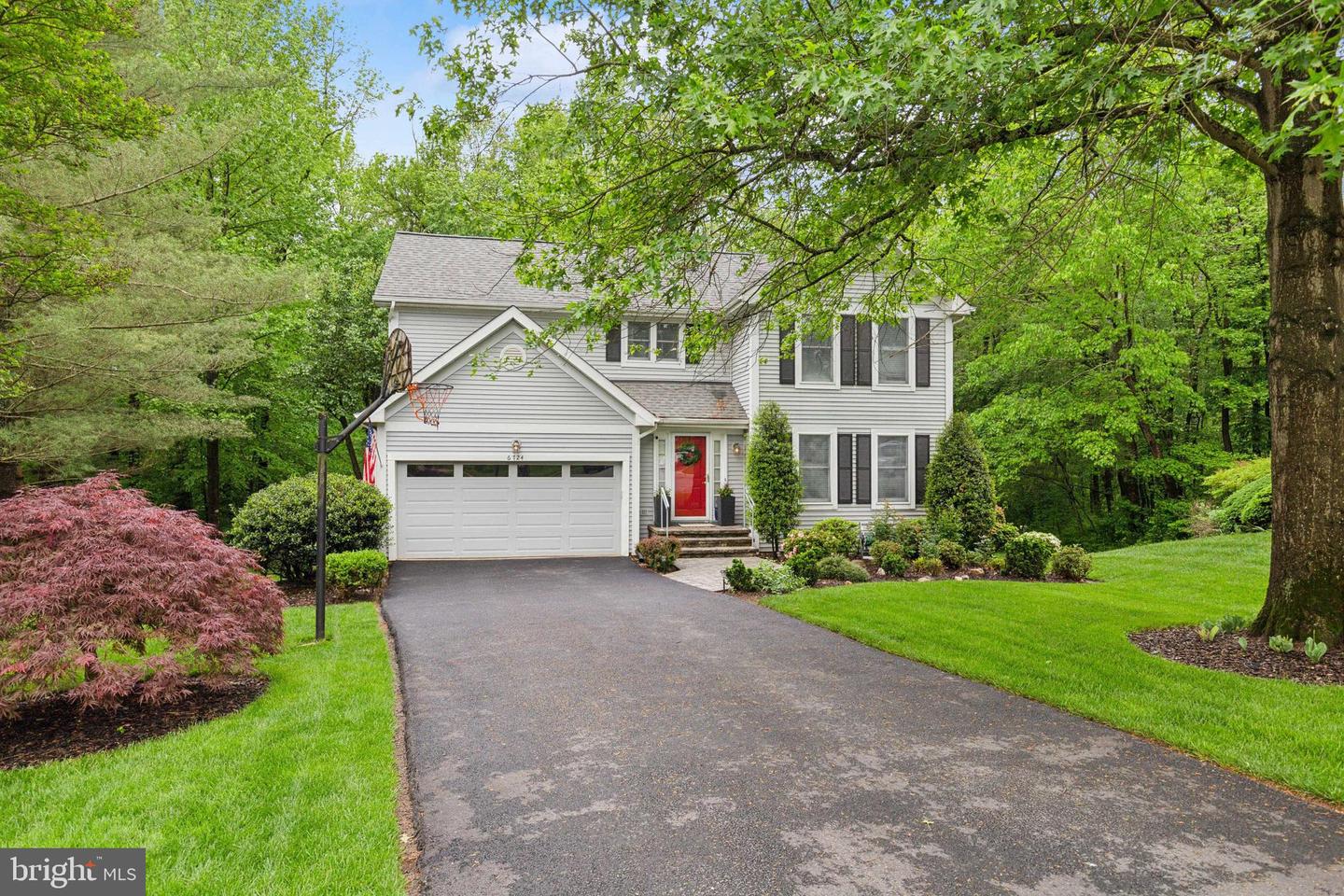 6724 PASSAGEWAY PL, BURKE, Virginia 22015, 4 Bedrooms Bedrooms, ,2 BathroomsBathrooms,Residential,For sale,6724 PASSAGEWAY PL,VAFX2238470 MLS # VAFX2238470