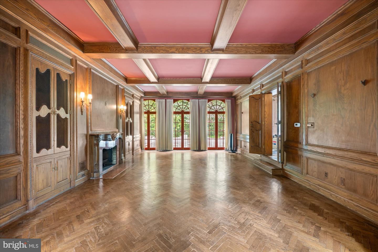 3101 CLEVELAND AVE NW, WASHINGTON, District Of Columbia 20008, 4 Bedrooms Bedrooms, ,2 BathroomsBathrooms,Residential,For sale,3101 CLEVELAND AVE NW,DCDC2198890 MLS # DCDC2198890