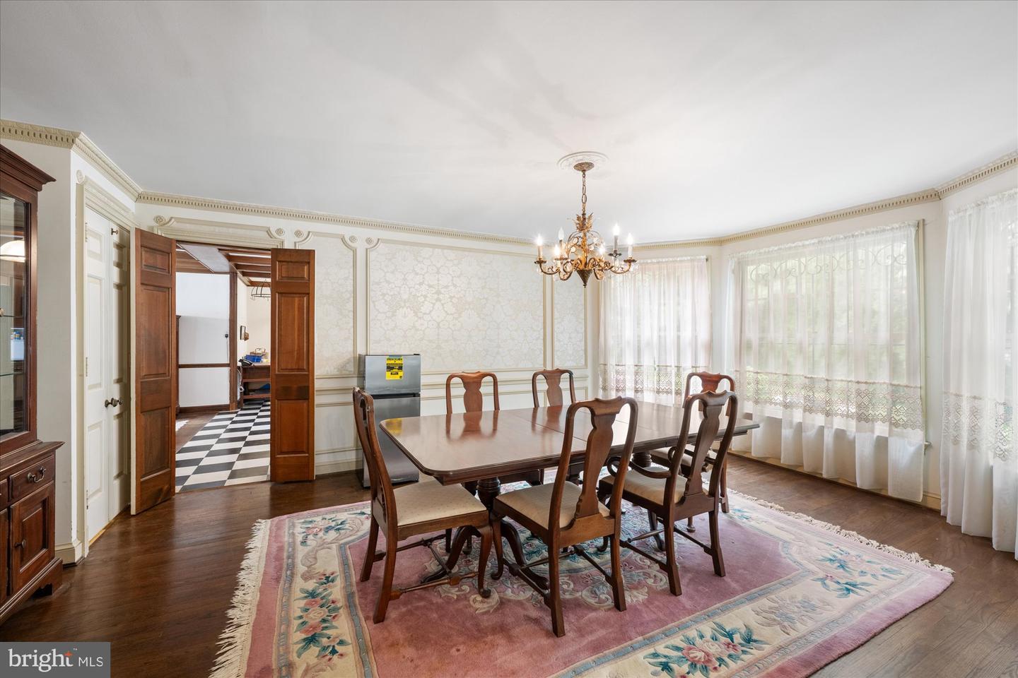 3101 CLEVELAND AVE NW, WASHINGTON, District Of Columbia 20008, 4 Bedrooms Bedrooms, ,2 BathroomsBathrooms,Residential,For sale,3101 CLEVELAND AVE NW,DCDC2198890 MLS # DCDC2198890