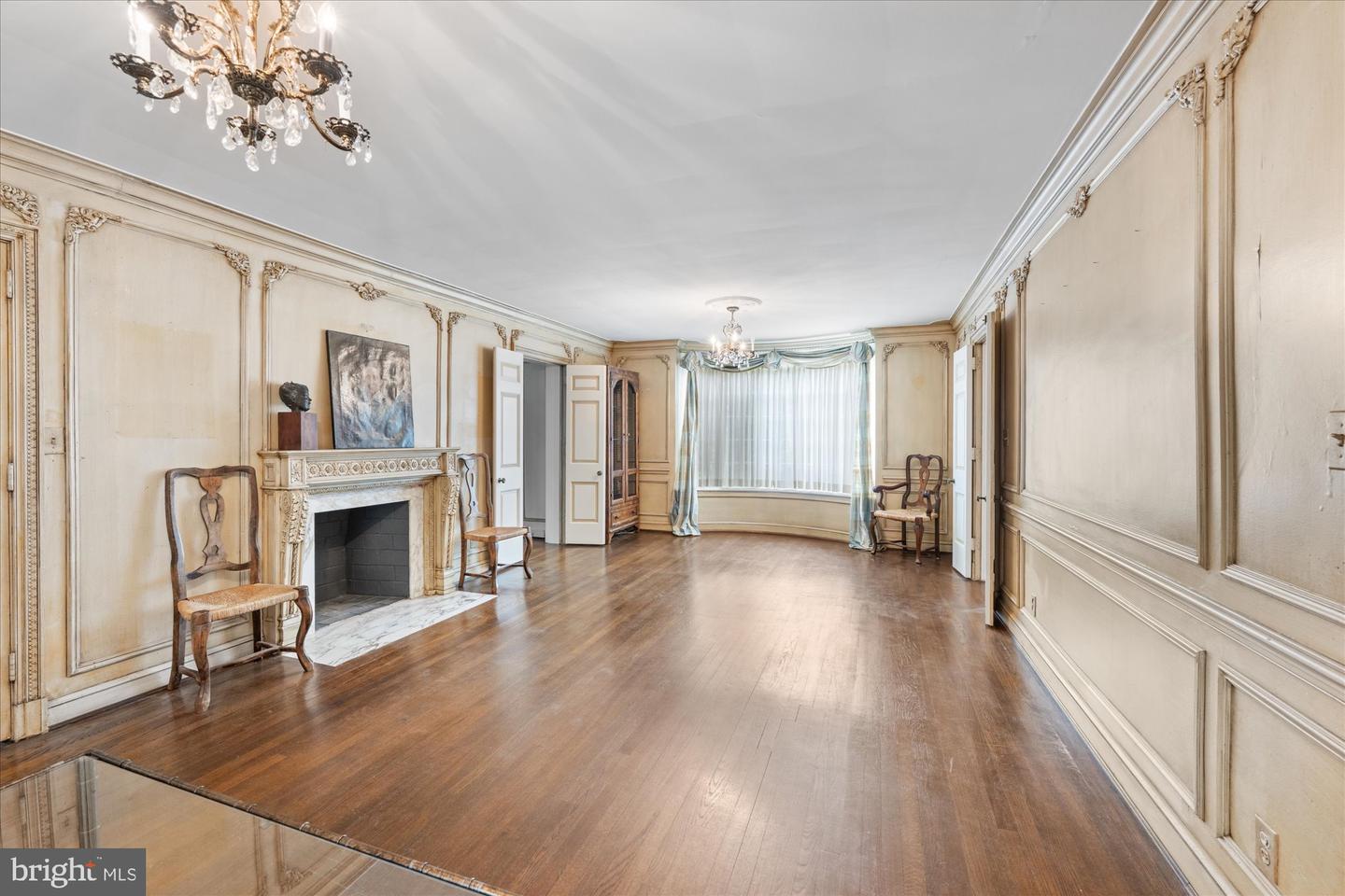 3101 CLEVELAND AVE NW, WASHINGTON, District Of Columbia 20008, 4 Bedrooms Bedrooms, ,2 BathroomsBathrooms,Residential,For sale,3101 CLEVELAND AVE NW,DCDC2198890 MLS # DCDC2198890
