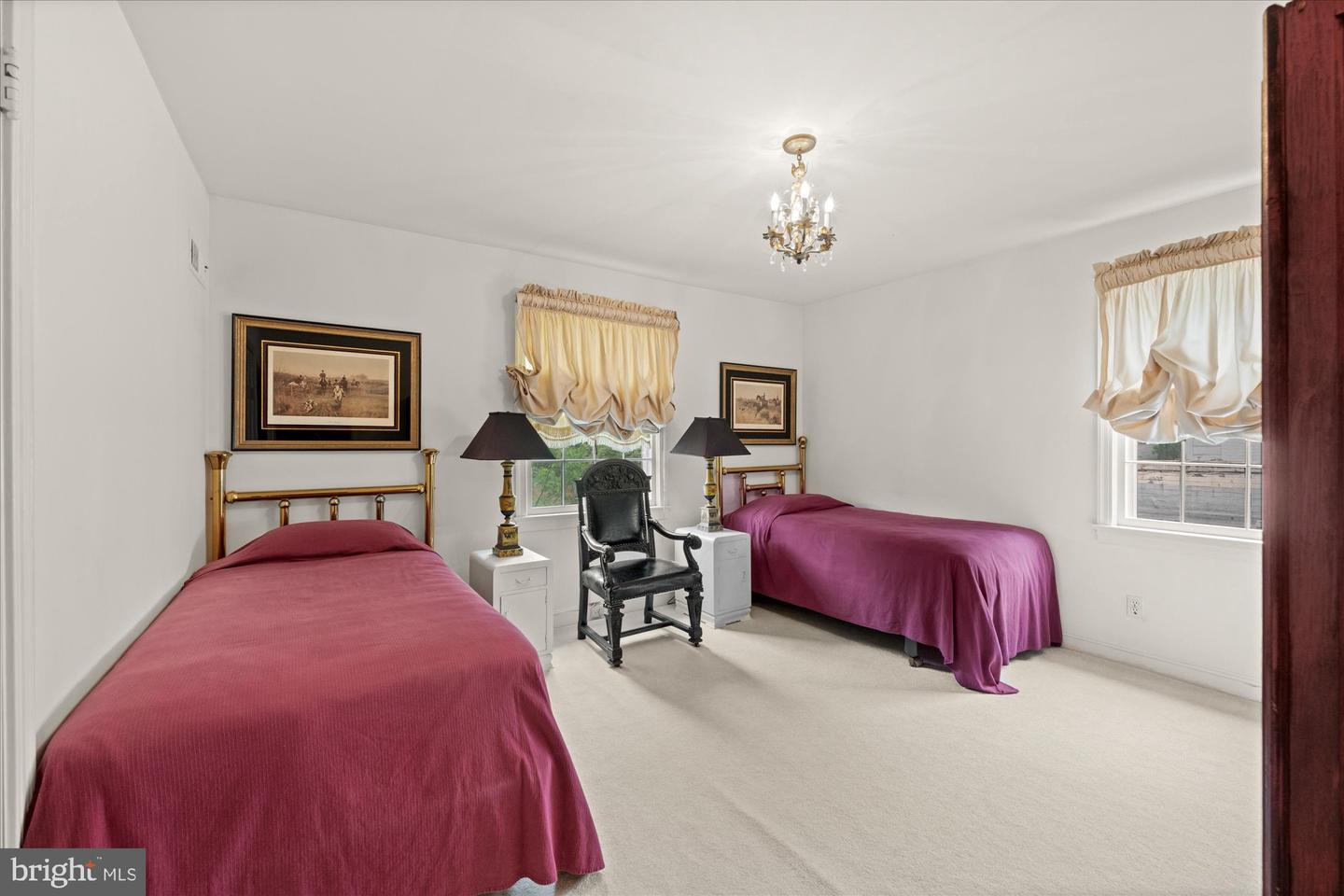 3101 CLEVELAND AVE NW, WASHINGTON, District Of Columbia 20008, 4 Bedrooms Bedrooms, ,2 BathroomsBathrooms,Residential,For sale,3101 CLEVELAND AVE NW,DCDC2198890 MLS # DCDC2198890