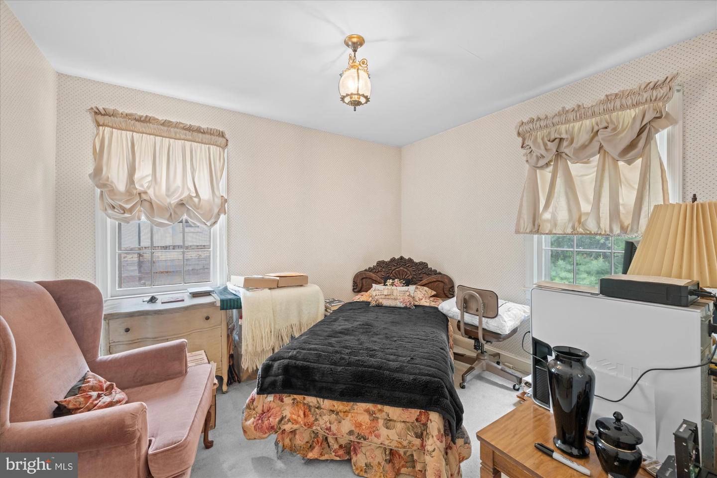 3101 CLEVELAND AVE NW, WASHINGTON, District Of Columbia 20008, 4 Bedrooms Bedrooms, ,2 BathroomsBathrooms,Residential,For sale,3101 CLEVELAND AVE NW,DCDC2198890 MLS # DCDC2198890