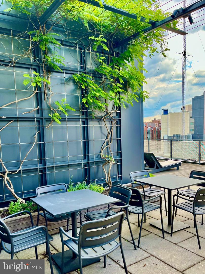 2030 8TH ST NW #PH-5, WASHINGTON, District Of Columbia 20001, 1 Bedroom Bedrooms, ,1 BathroomBathrooms,Residential,For sale,2030 8TH ST NW #PH-5,DCDC2198950 MLS # DCDC2198950