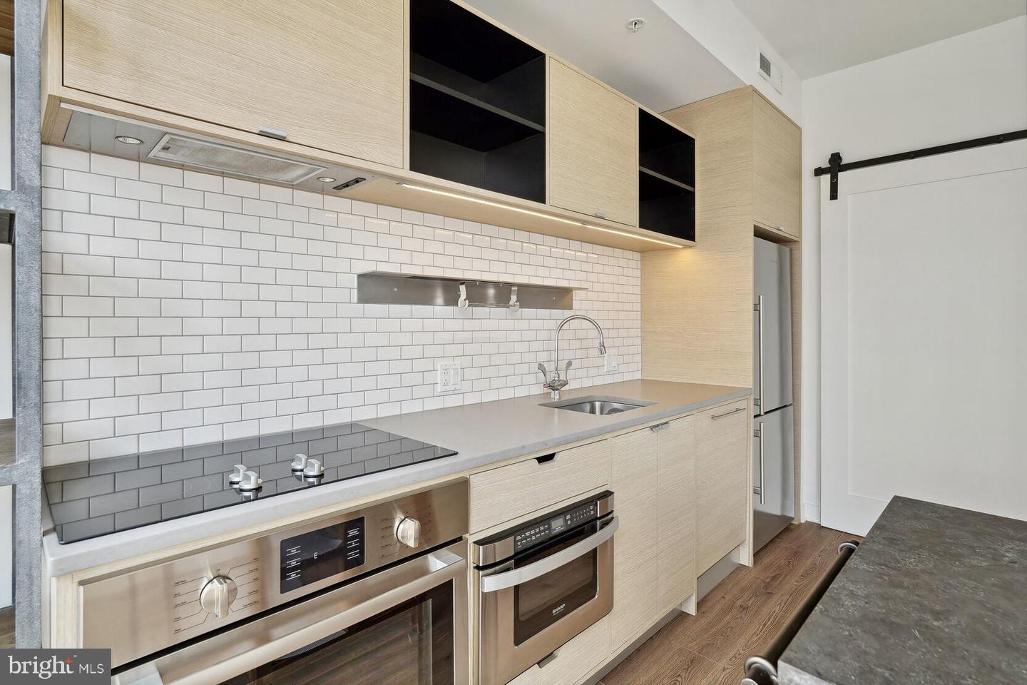 2030 8TH ST NW #PH-5, WASHINGTON, District Of Columbia 20001, 1 Bedroom Bedrooms, ,1 BathroomBathrooms,Residential,For sale,2030 8TH ST NW #PH-5,DCDC2198950 MLS # DCDC2198950