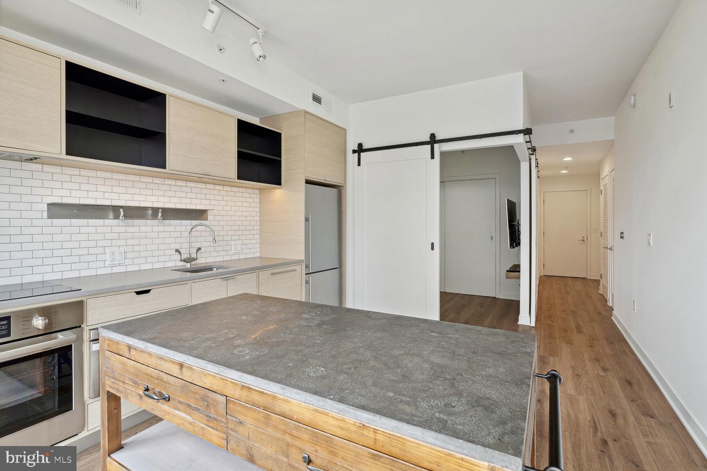 2030 8TH ST NW #PH-5, WASHINGTON, District Of Columbia 20001, 1 Bedroom Bedrooms, ,1 BathroomBathrooms,Residential,For sale,2030 8TH ST NW #PH-5,DCDC2198950 MLS # DCDC2198950