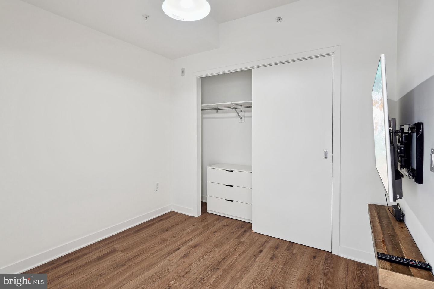 2030 8TH ST NW #PH-5, WASHINGTON, District Of Columbia 20001, 1 Bedroom Bedrooms, ,1 BathroomBathrooms,Residential,For sale,2030 8TH ST NW #PH-5,DCDC2198950 MLS # DCDC2198950