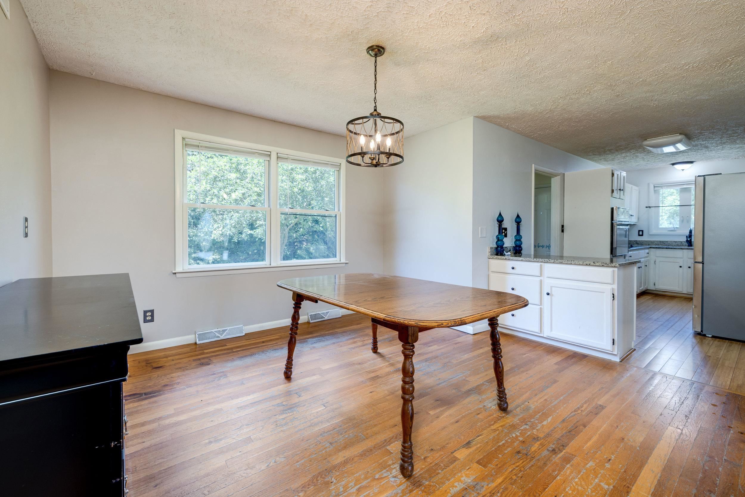 143 WOODLAND CT, LURAY, Virginia 22835, 2 Bedrooms Bedrooms, ,2 BathroomsBathrooms,Residential,143 WOODLAND CT,664368 MLS # 664368