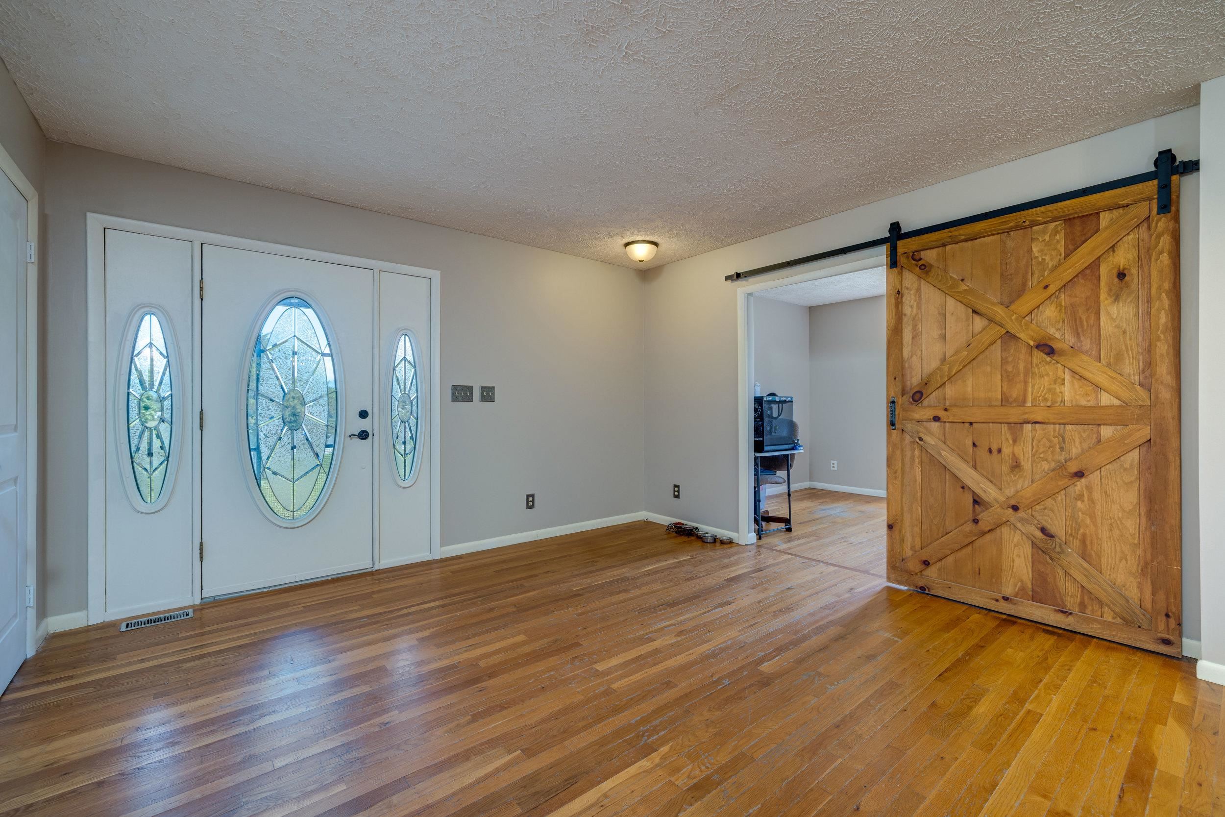 143 WOODLAND CT, LURAY, Virginia 22835, 2 Bedrooms Bedrooms, ,2 BathroomsBathrooms,Residential,143 WOODLAND CT,664368 MLS # 664368
