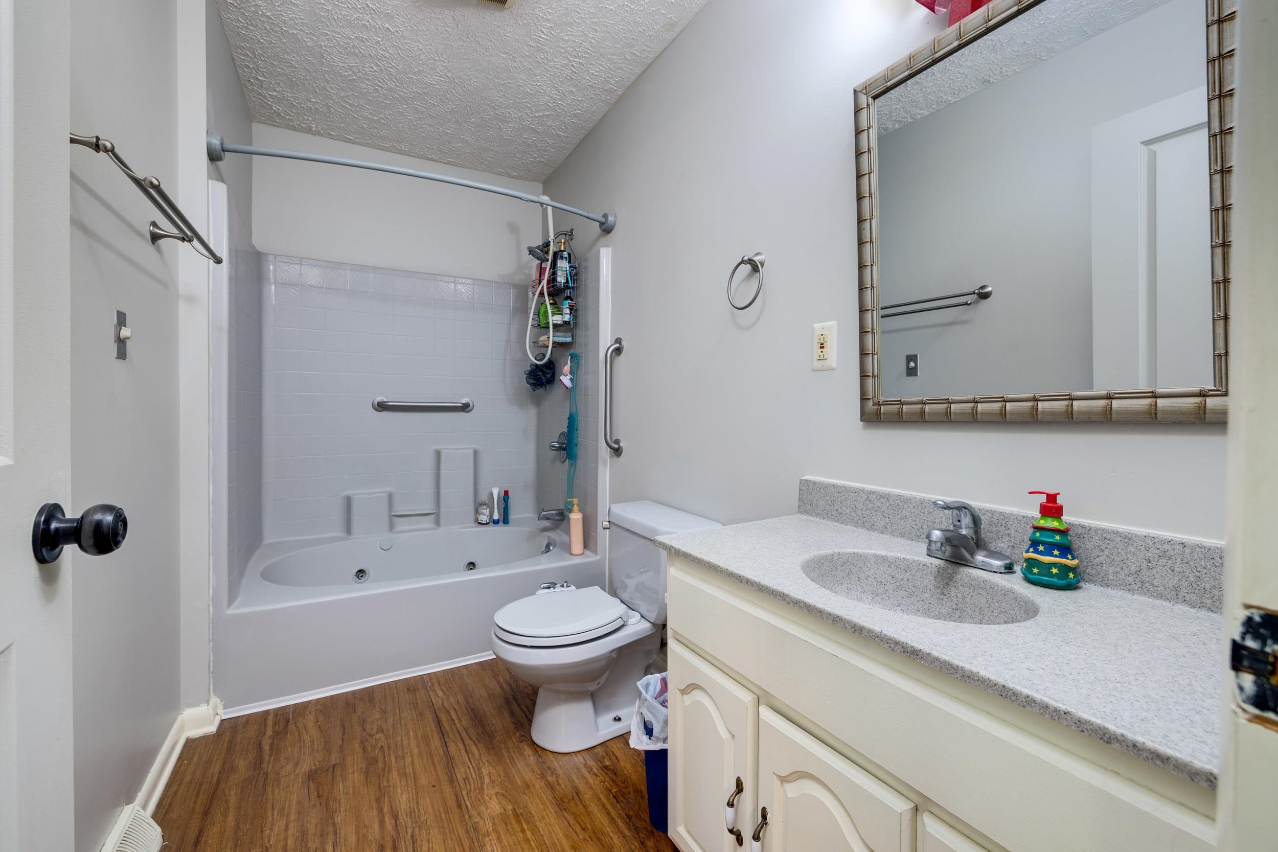 143 WOODLAND CT, LURAY, Virginia 22835, 2 Bedrooms Bedrooms, ,2 BathroomsBathrooms,Residential,143 WOODLAND CT,664368 MLS # 664368