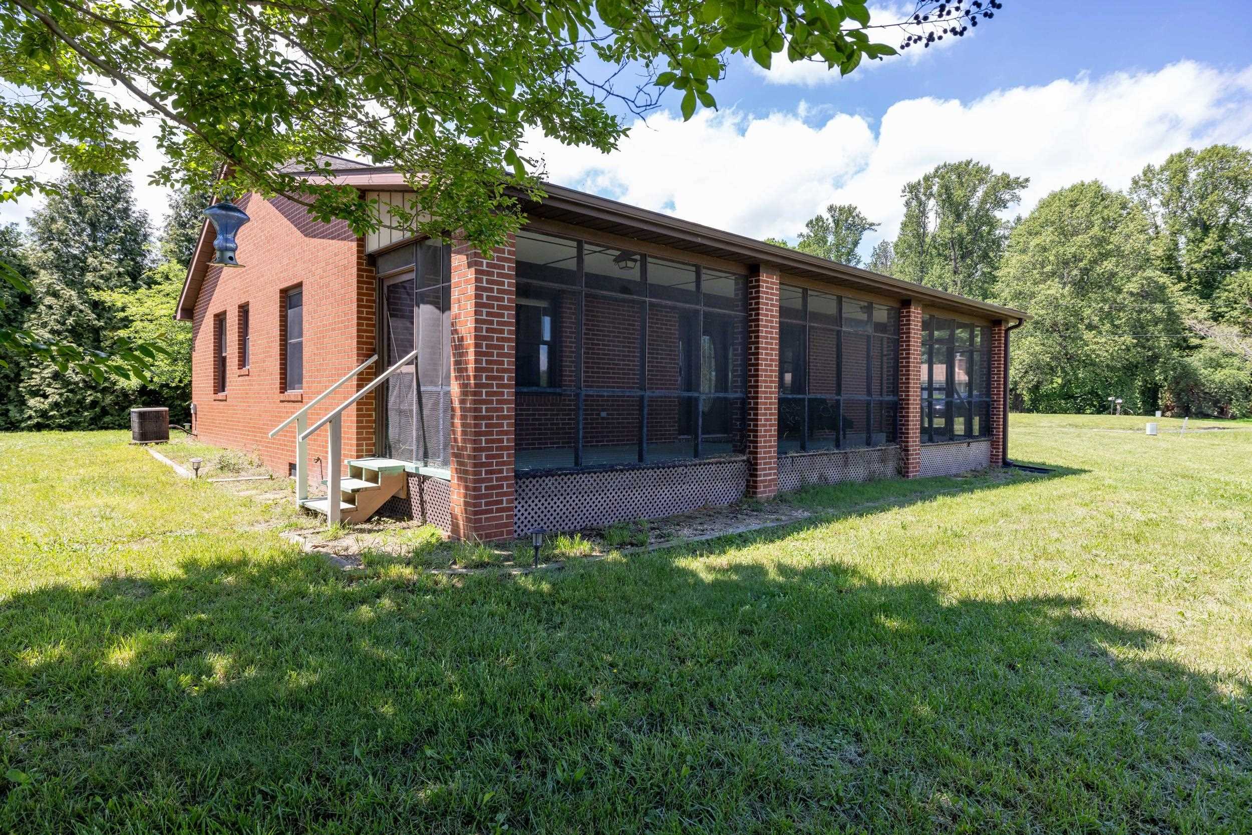 143 WOODLAND CT, LURAY, Virginia 22835, 2 Bedrooms Bedrooms, ,2 BathroomsBathrooms,Residential,143 WOODLAND CT,664368 MLS # 664368