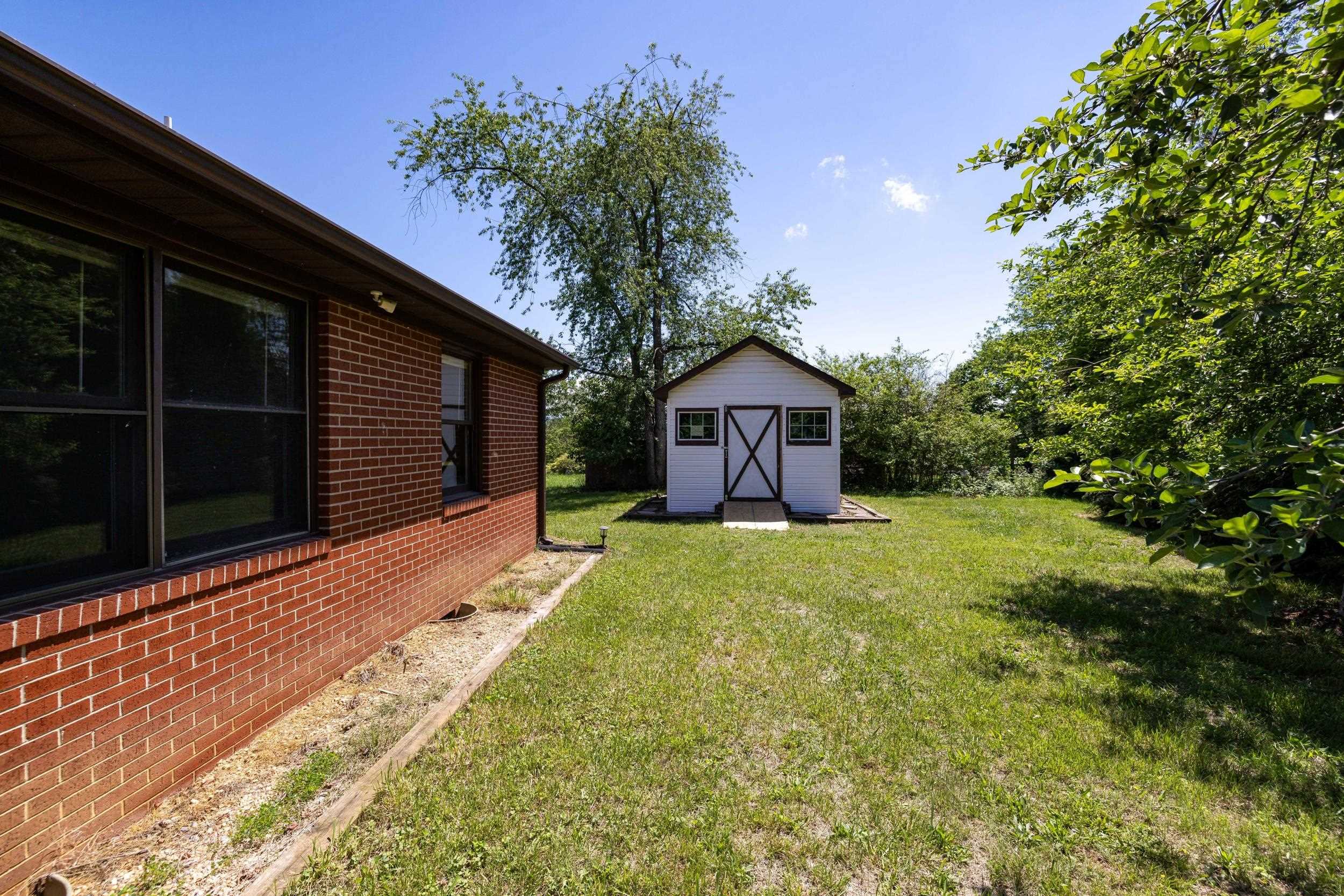 143 WOODLAND CT, LURAY, Virginia 22835, 2 Bedrooms Bedrooms, ,2 BathroomsBathrooms,Residential,143 WOODLAND CT,664368 MLS # 664368