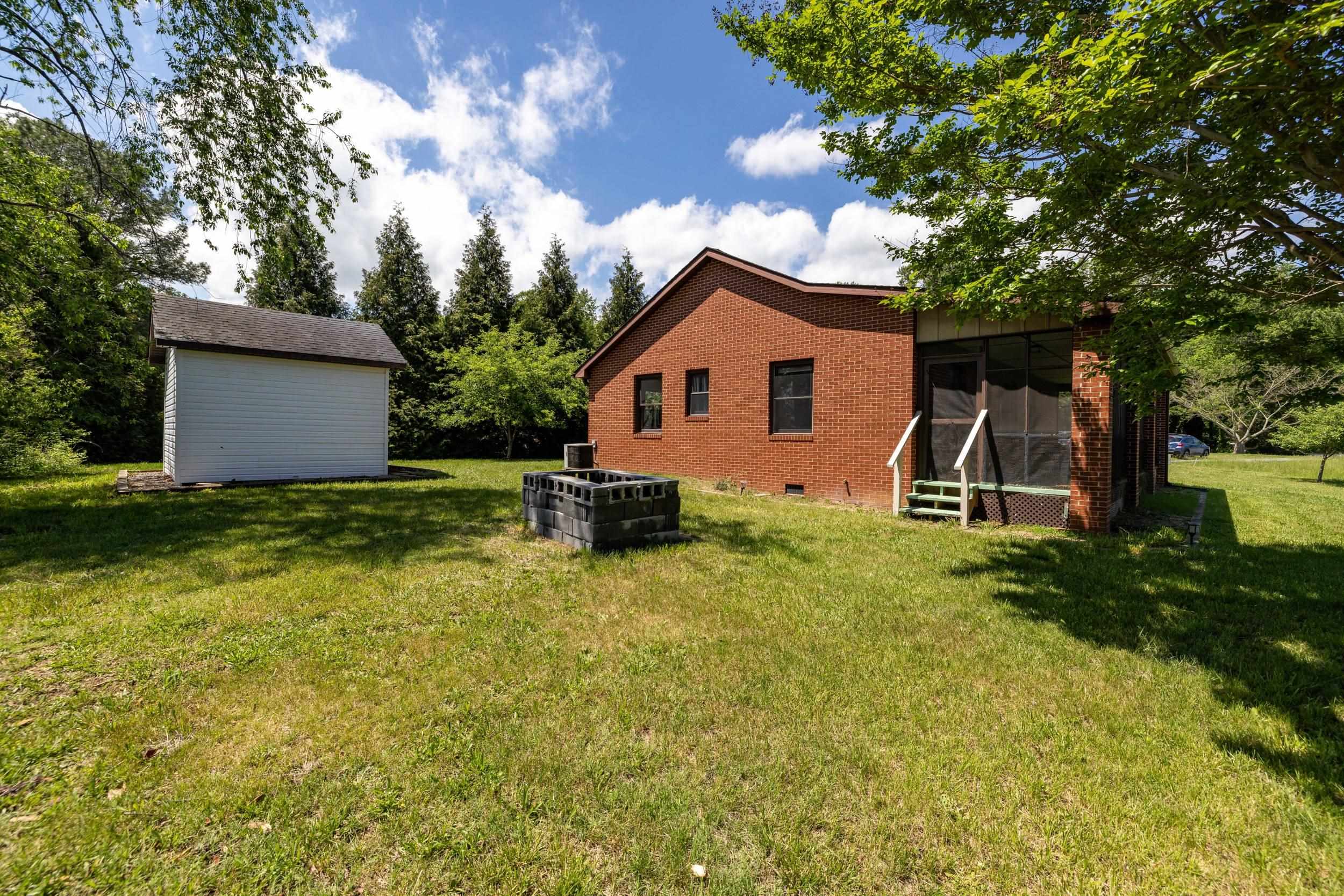 143 WOODLAND CT, LURAY, Virginia 22835, 2 Bedrooms Bedrooms, ,2 BathroomsBathrooms,Residential,143 WOODLAND CT,664368 MLS # 664368
