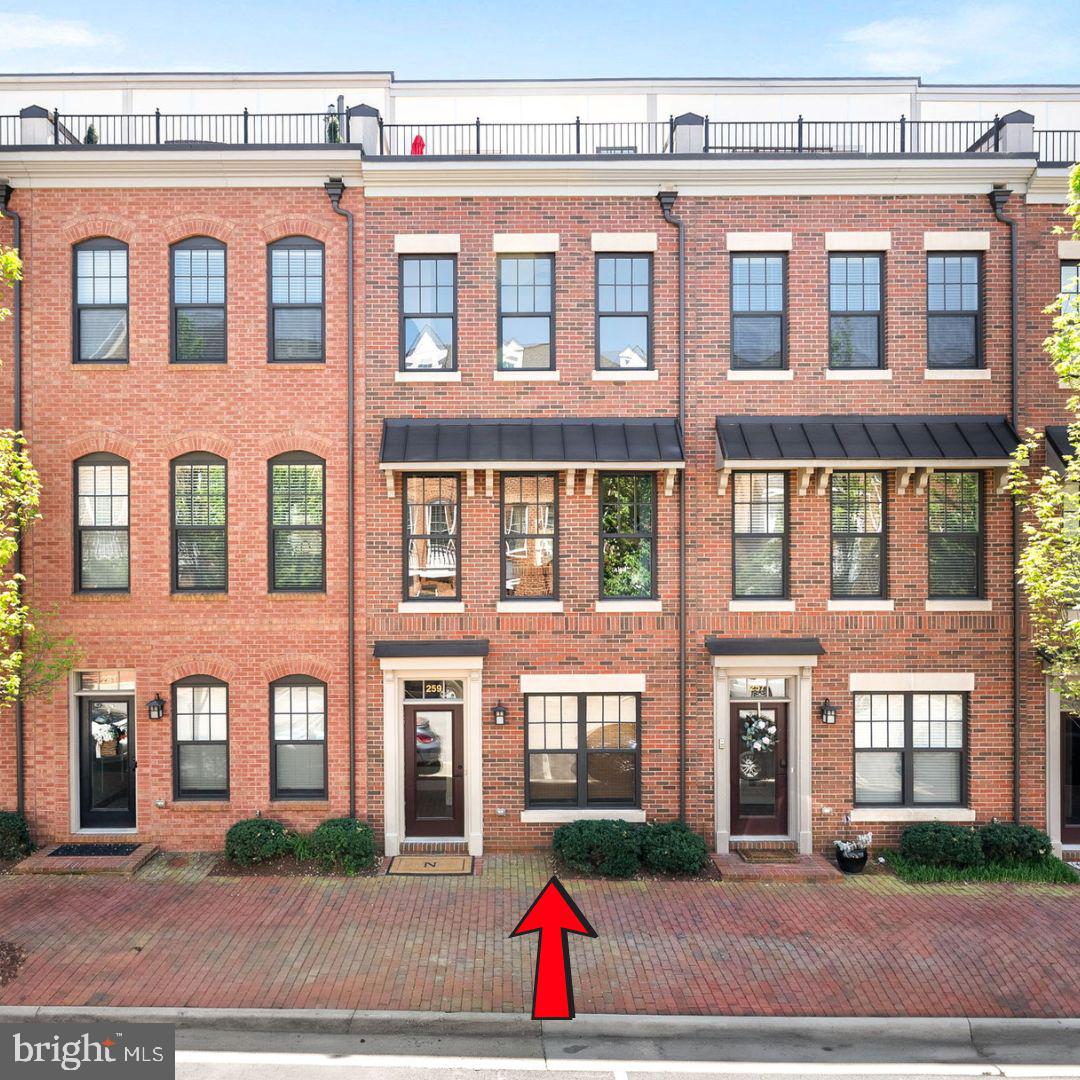 259 CRESCENT STATION TER SE, LEESBURG, Virginia 20175, 3 Bedrooms Bedrooms, ,3 BathroomsBathrooms,Residential,For sale,259 CRESCENT STATION TER SE,VALO2095494 MLS # VALO2095494