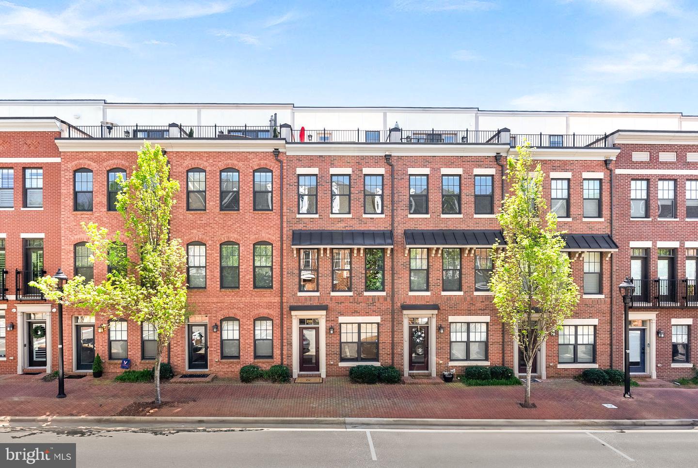 259 CRESCENT STATION TER SE, LEESBURG, Virginia 20175, 3 Bedrooms Bedrooms, ,3 BathroomsBathrooms,Residential,For sale,259 CRESCENT STATION TER SE,VALO2095494 MLS # VALO2095494