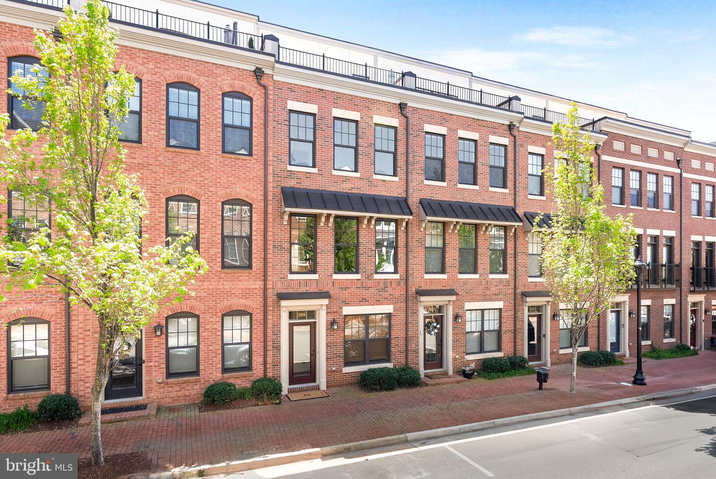 259 CRESCENT STATION TER SE, LEESBURG, Virginia 20175, 3 Bedrooms Bedrooms, ,3 BathroomsBathrooms,Residential,For sale,259 CRESCENT STATION TER SE,VALO2095494 MLS # VALO2095494