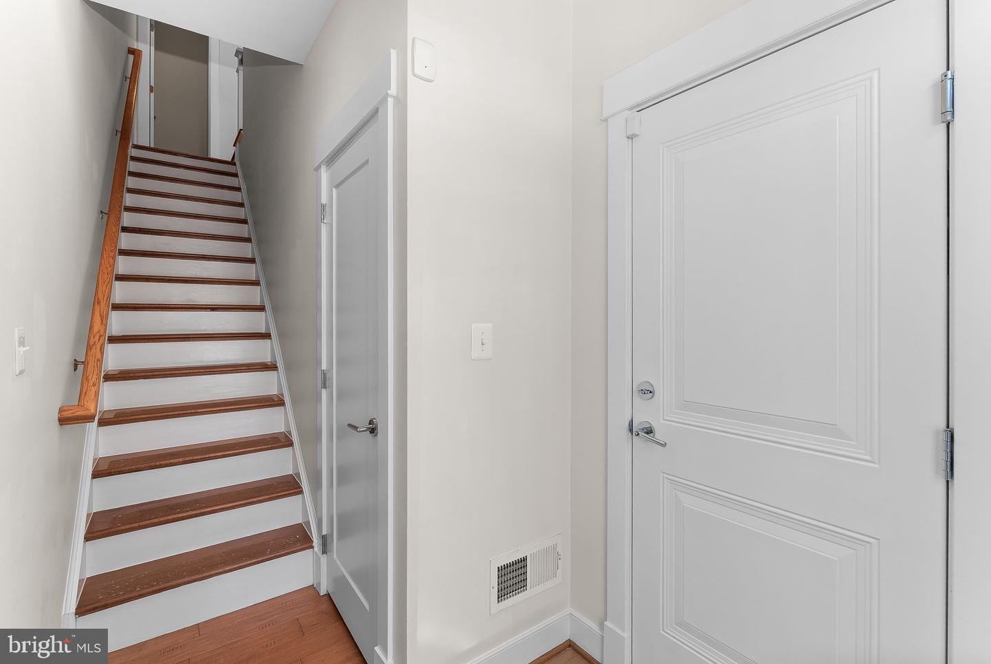 259 CRESCENT STATION TER SE, LEESBURG, Virginia 20175, 3 Bedrooms Bedrooms, ,3 BathroomsBathrooms,Residential,For sale,259 CRESCENT STATION TER SE,VALO2095494 MLS # VALO2095494