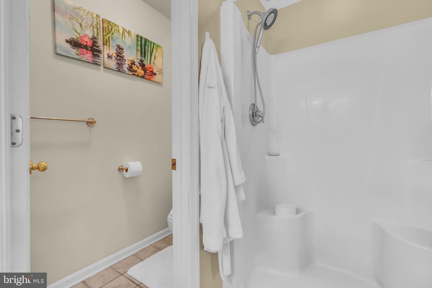 117 BOYDTON PLANK DR, STEPHENS CITY, Virginia 22655, 4 Bedrooms Bedrooms, ,3 BathroomsBathrooms,Residential,For sale,117 BOYDTON PLANK DR,VAFV2033898 MLS # VAFV2033898
