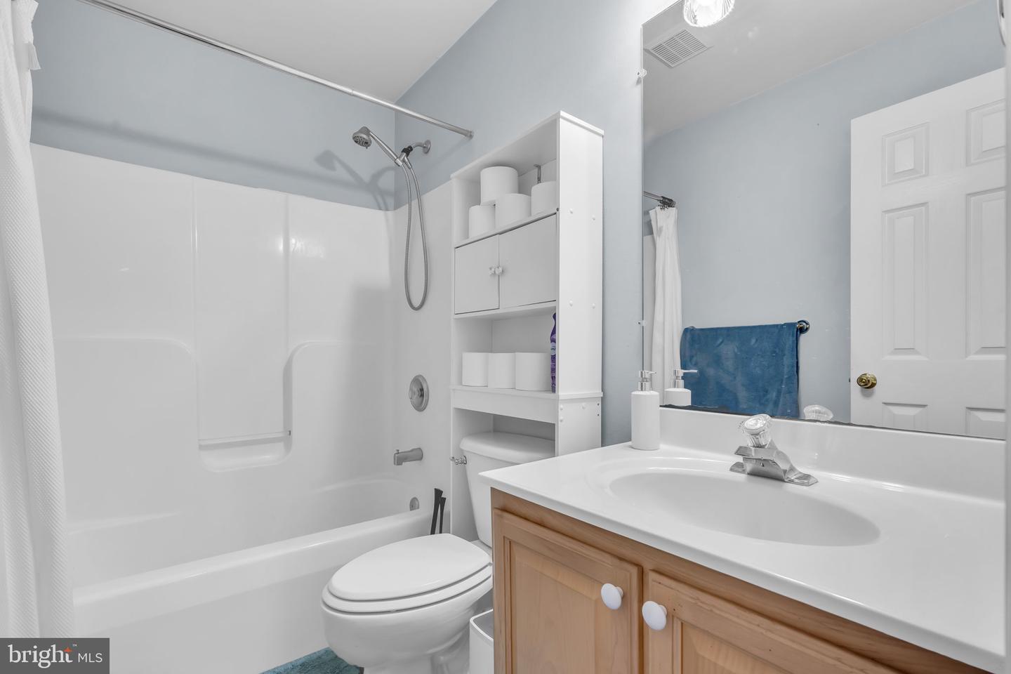 117 BOYDTON PLANK DR, STEPHENS CITY, Virginia 22655, 4 Bedrooms Bedrooms, ,3 BathroomsBathrooms,Residential,For sale,117 BOYDTON PLANK DR,VAFV2033898 MLS # VAFV2033898