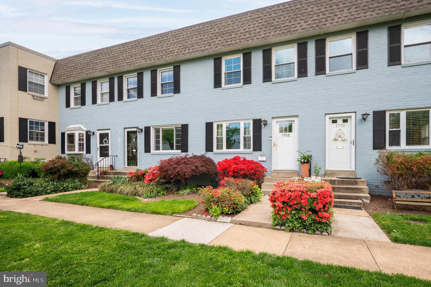 1705 N CLIFF ST, ALEXANDRIA, Virginia 22301, 2 Bedrooms Bedrooms, ,2 BathroomsBathrooms,Residential,For sale,1705 N CLIFF ST,VAAX2044920 MLS # VAAX2044920