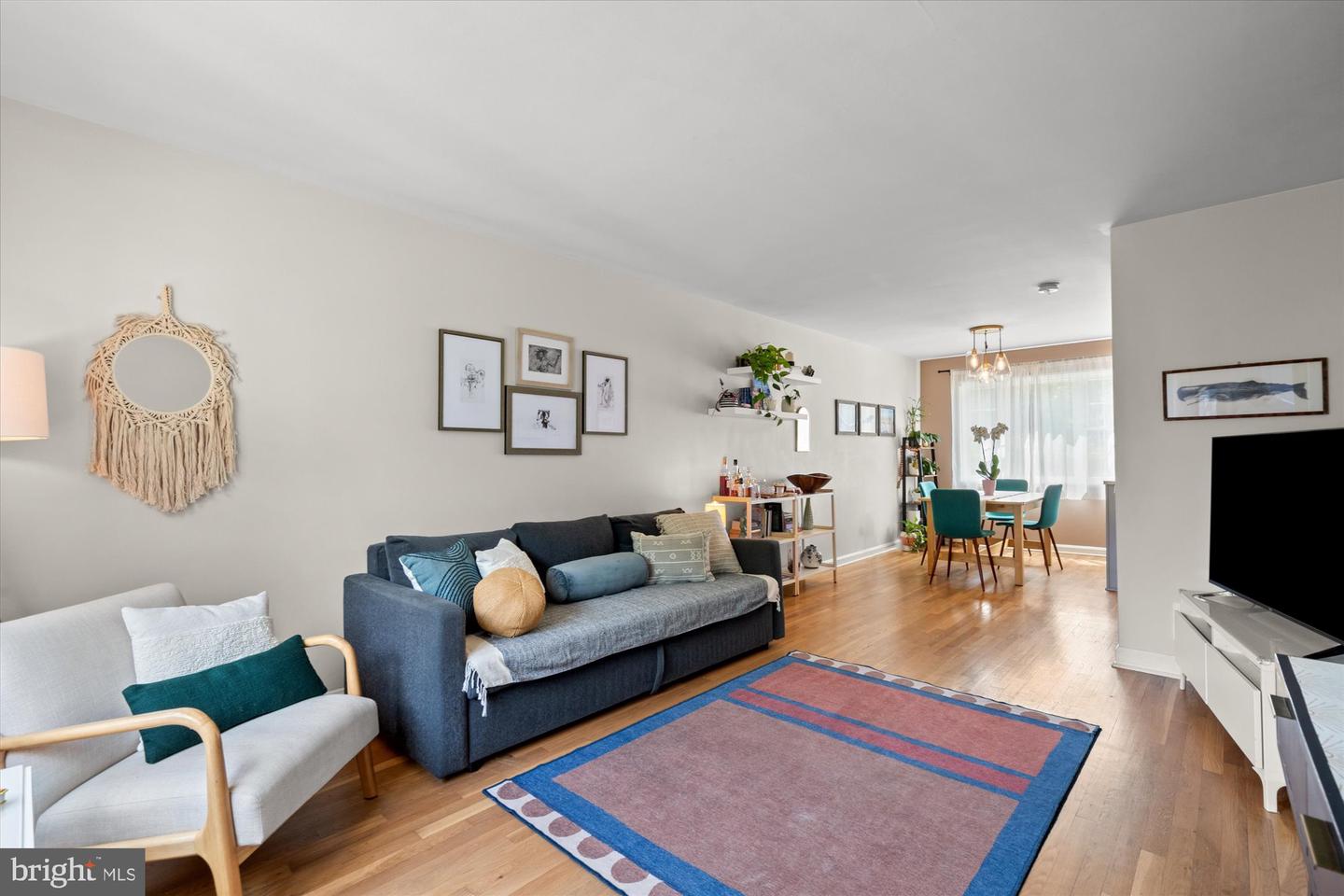 1705 N CLIFF ST, ALEXANDRIA, Virginia 22301, 2 Bedrooms Bedrooms, ,2 BathroomsBathrooms,Residential,For sale,1705 N CLIFF ST,VAAX2044920 MLS # VAAX2044920