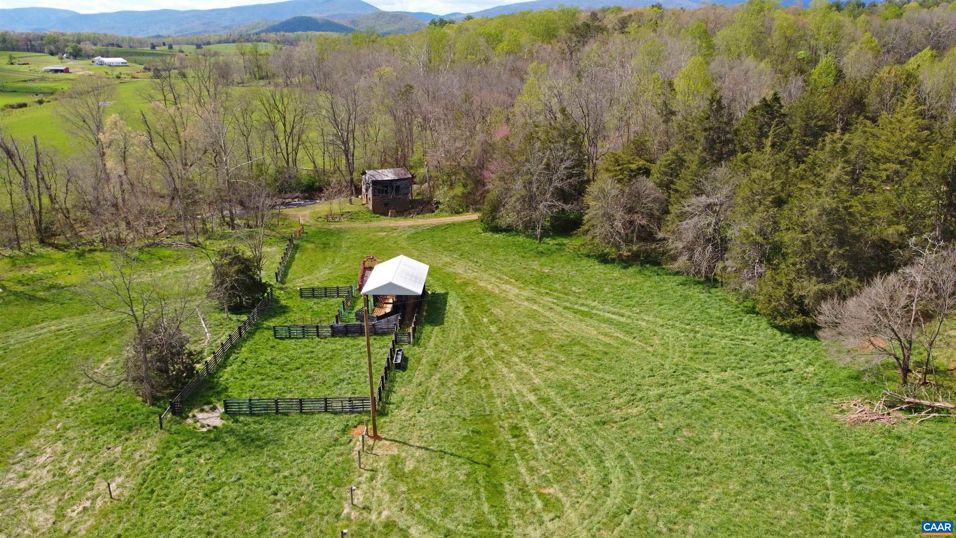 928 SLATE MILL RD, STANARDSVILLE, Virginia 22973, 6 Bedrooms Bedrooms, ,5 BathroomsBathrooms,Residential,SLATE MILL FARM,928 SLATE MILL RD,664371 MLS # 664371
