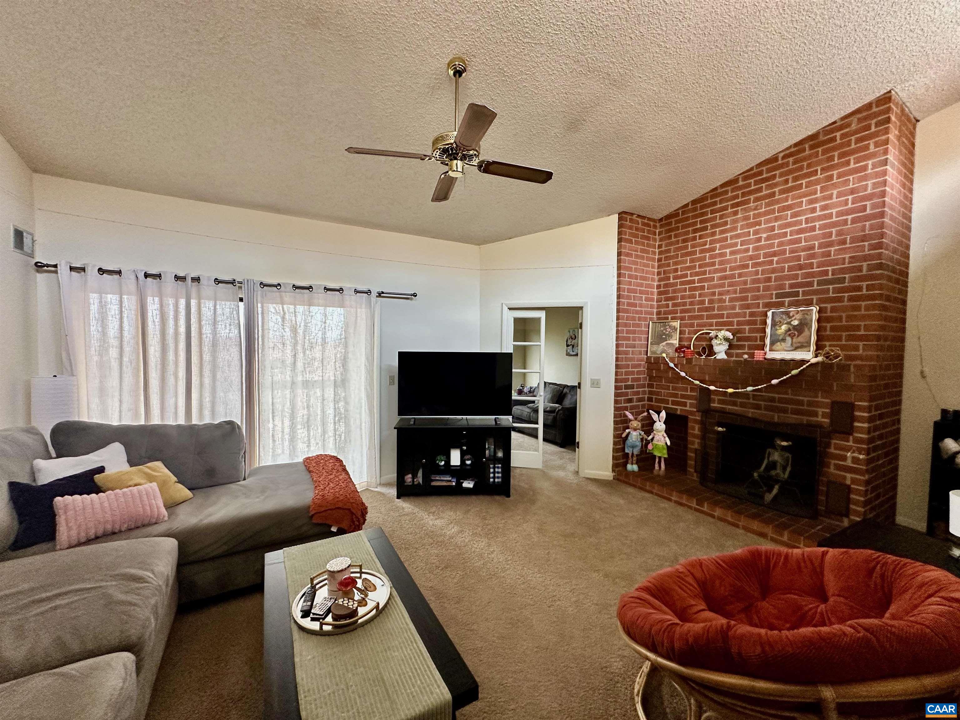 103 TURTLE CREEK RD, CHARLOTTESVILLE, Virginia 22901, 2 Bedrooms Bedrooms, ,2 BathroomsBathrooms,Residential,103 TURTLE CREEK RD,664374 MLS # 664374