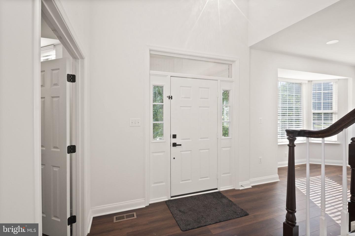 902 SANTMYER DR SE, LEESBURG, Virginia 20175, 5 Bedrooms Bedrooms, ,3 BathroomsBathrooms,Residential,For sale,902 SANTMYER DR SE,VALO2095538 MLS # VALO2095538
