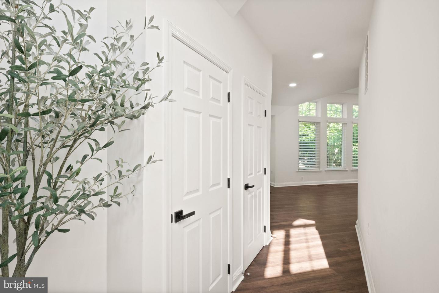 902 SANTMYER DR SE, LEESBURG, Virginia 20175, 5 Bedrooms Bedrooms, ,3 BathroomsBathrooms,Residential,For sale,902 SANTMYER DR SE,VALO2095538 MLS # VALO2095538