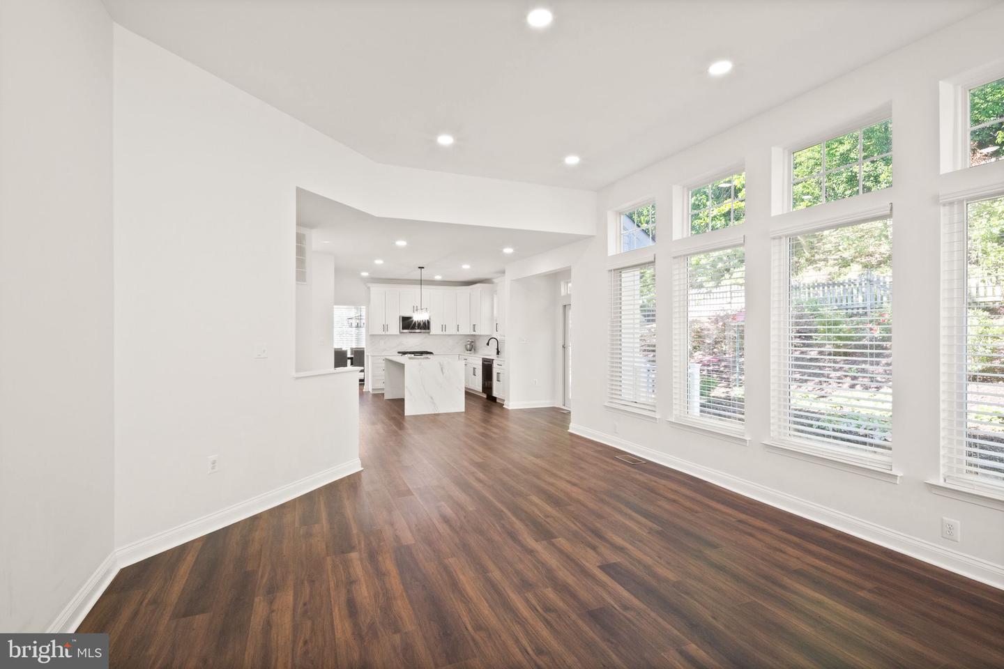 902 SANTMYER DR SE, LEESBURG, Virginia 20175, 5 Bedrooms Bedrooms, ,3 BathroomsBathrooms,Residential,For sale,902 SANTMYER DR SE,VALO2095538 MLS # VALO2095538