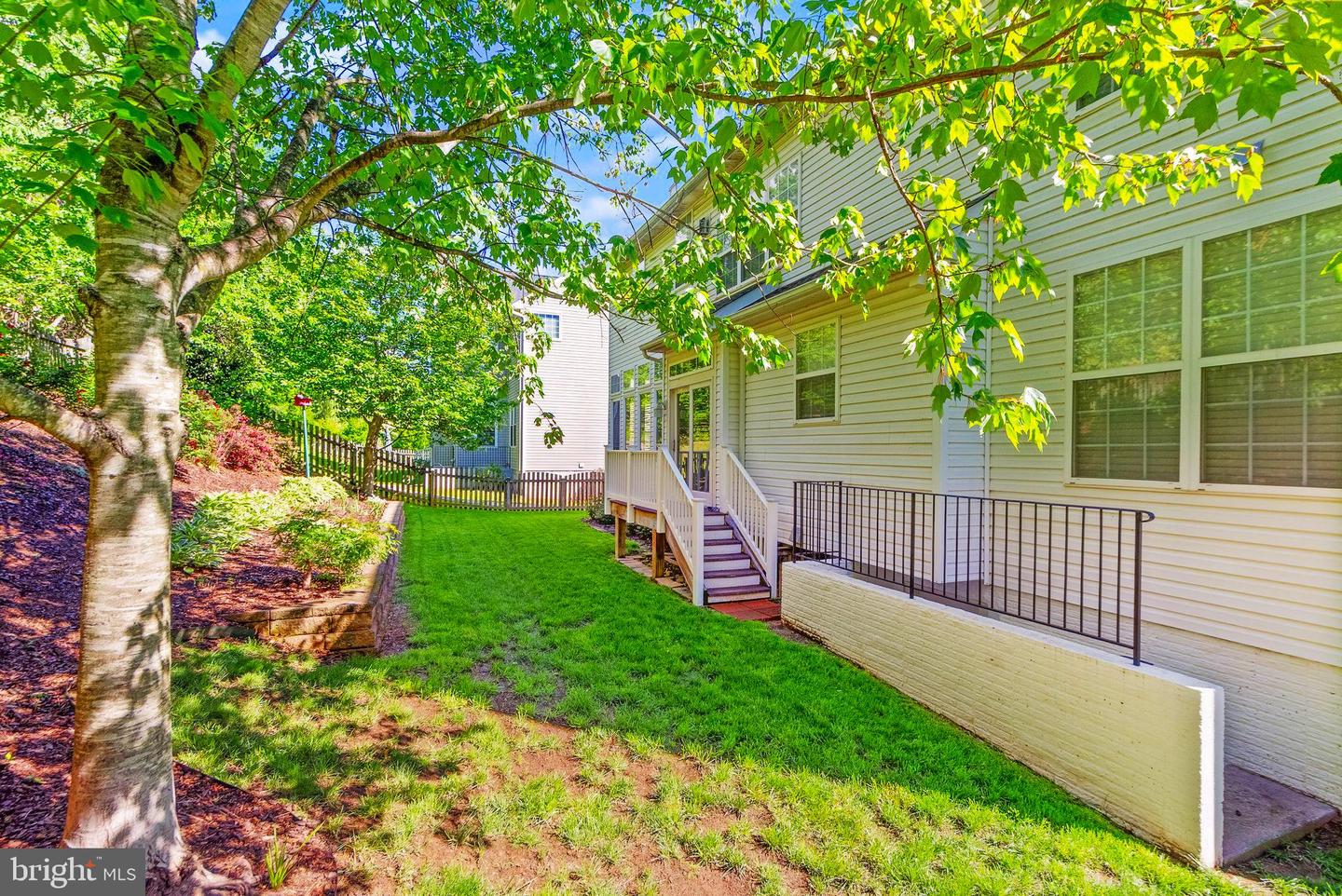 902 SANTMYER DR SE, LEESBURG, Virginia 20175, 5 Bedrooms Bedrooms, ,3 BathroomsBathrooms,Residential,For sale,902 SANTMYER DR SE,VALO2095538 MLS # VALO2095538