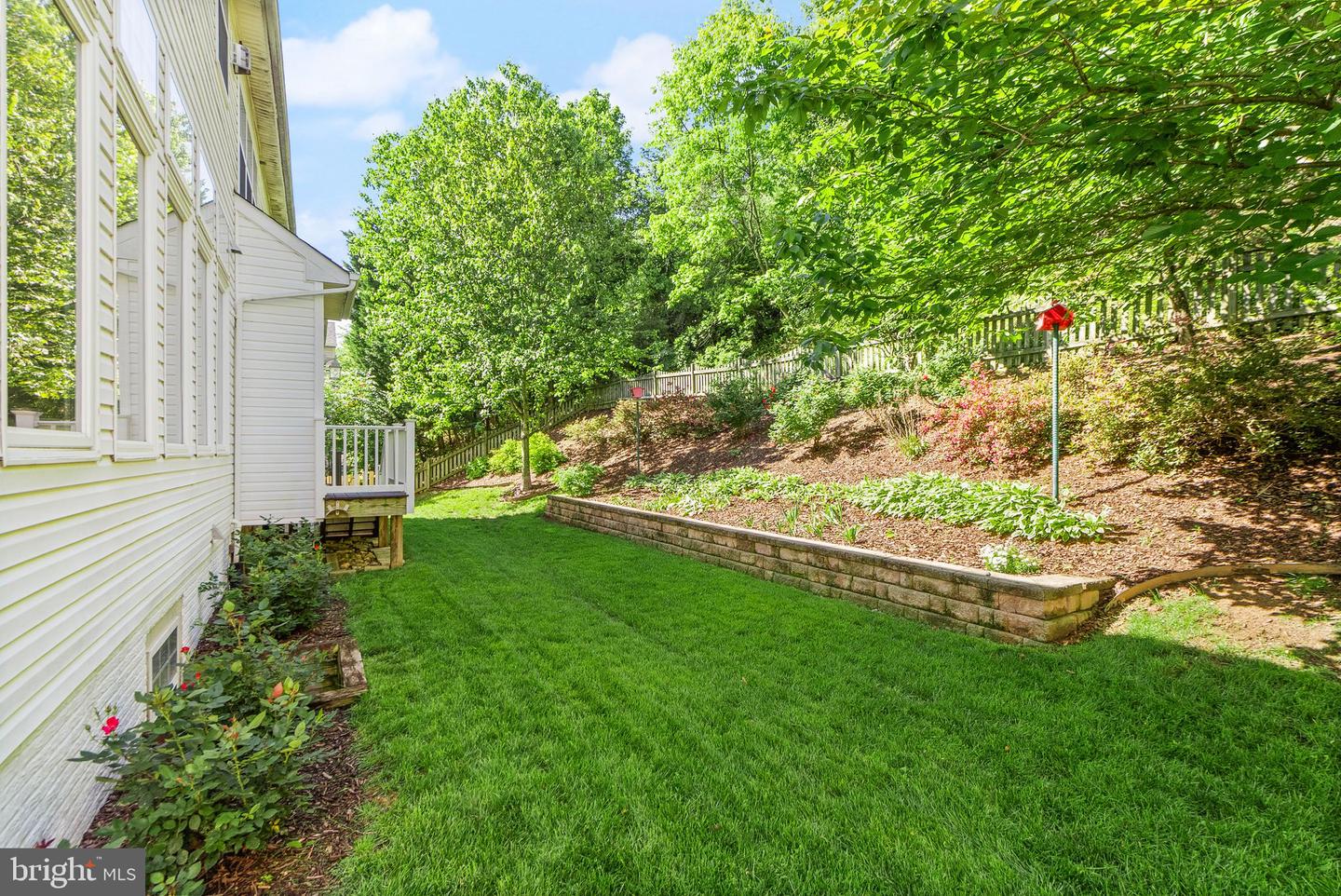 902 SANTMYER DR SE, LEESBURG, Virginia 20175, 5 Bedrooms Bedrooms, ,3 BathroomsBathrooms,Residential,For sale,902 SANTMYER DR SE,VALO2095538 MLS # VALO2095538
