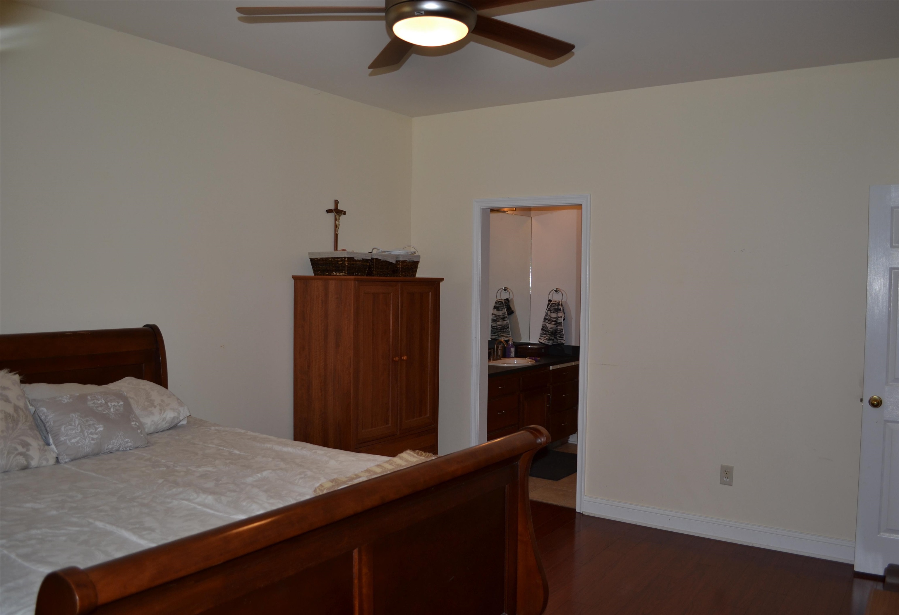 2894 CULLISON CT, ROCKINGHAM, Virginia 22801, 3 Bedrooms Bedrooms, ,3 BathroomsBathrooms,Residential,2894 CULLISON CT,664381 MLS # 664381