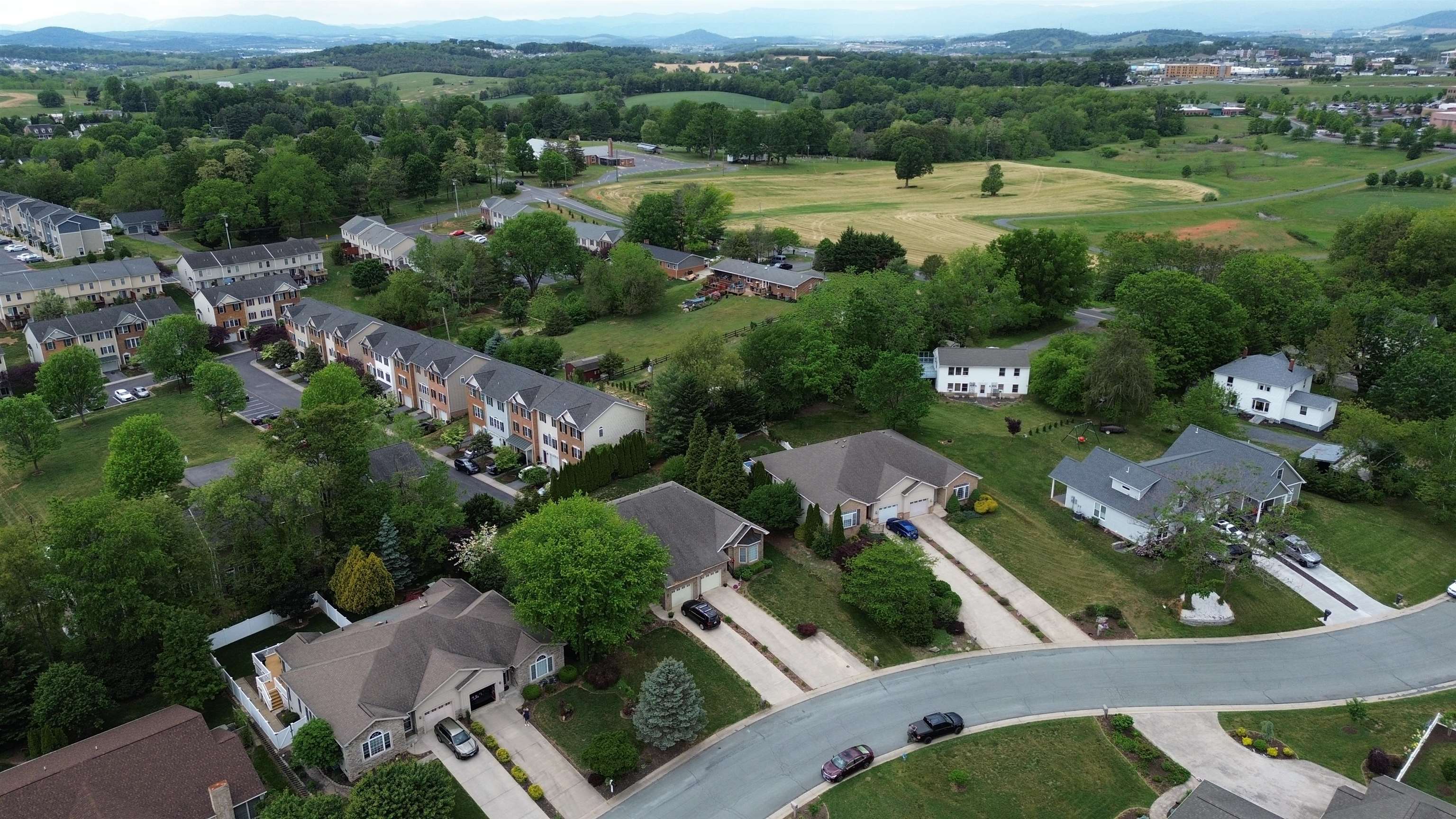 2894 CULLISON CT, ROCKINGHAM, Virginia 22801, 3 Bedrooms Bedrooms, ,3 BathroomsBathrooms,Residential,2894 CULLISON CT,664381 MLS # 664381